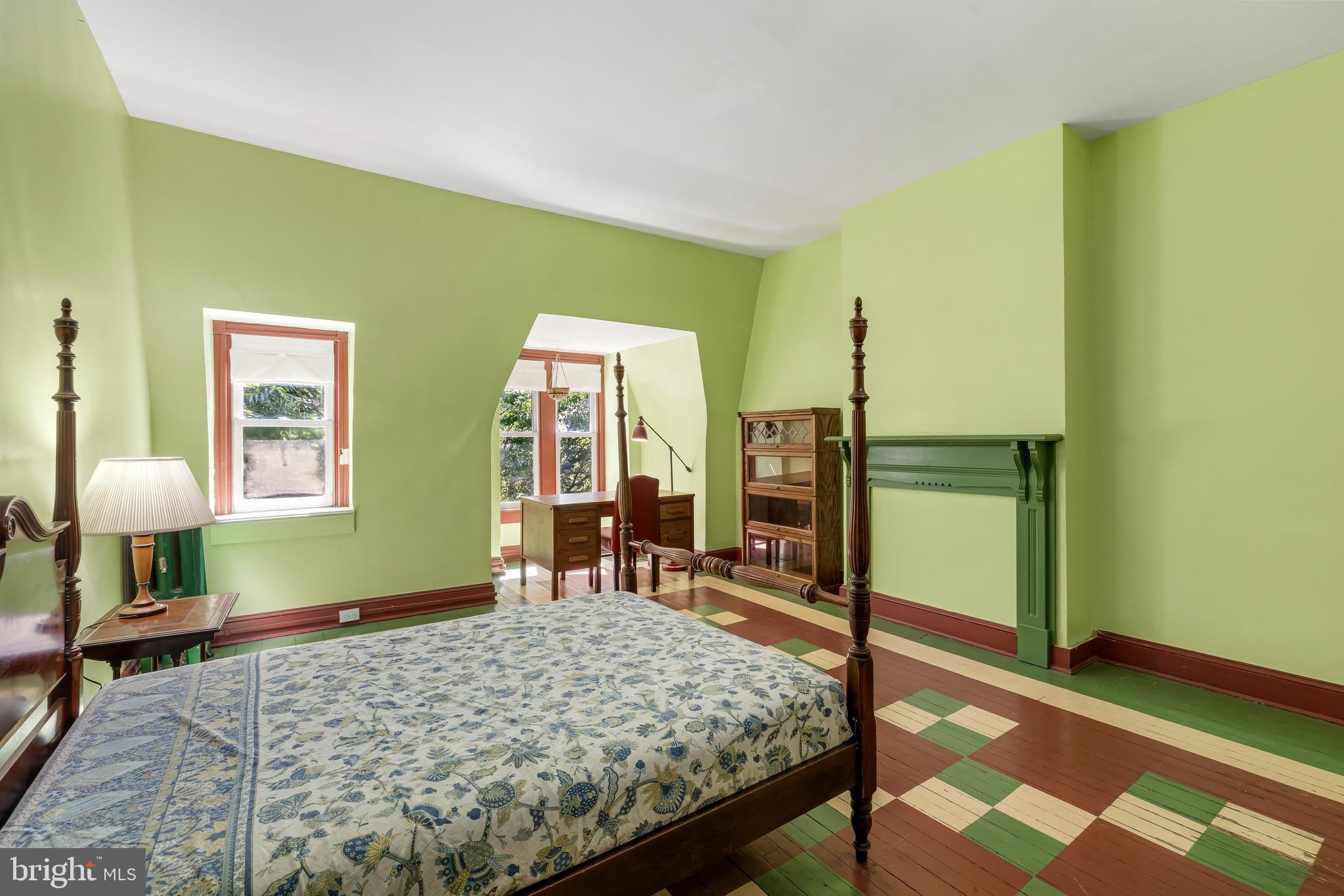 RESERVOIR HILL - Residential