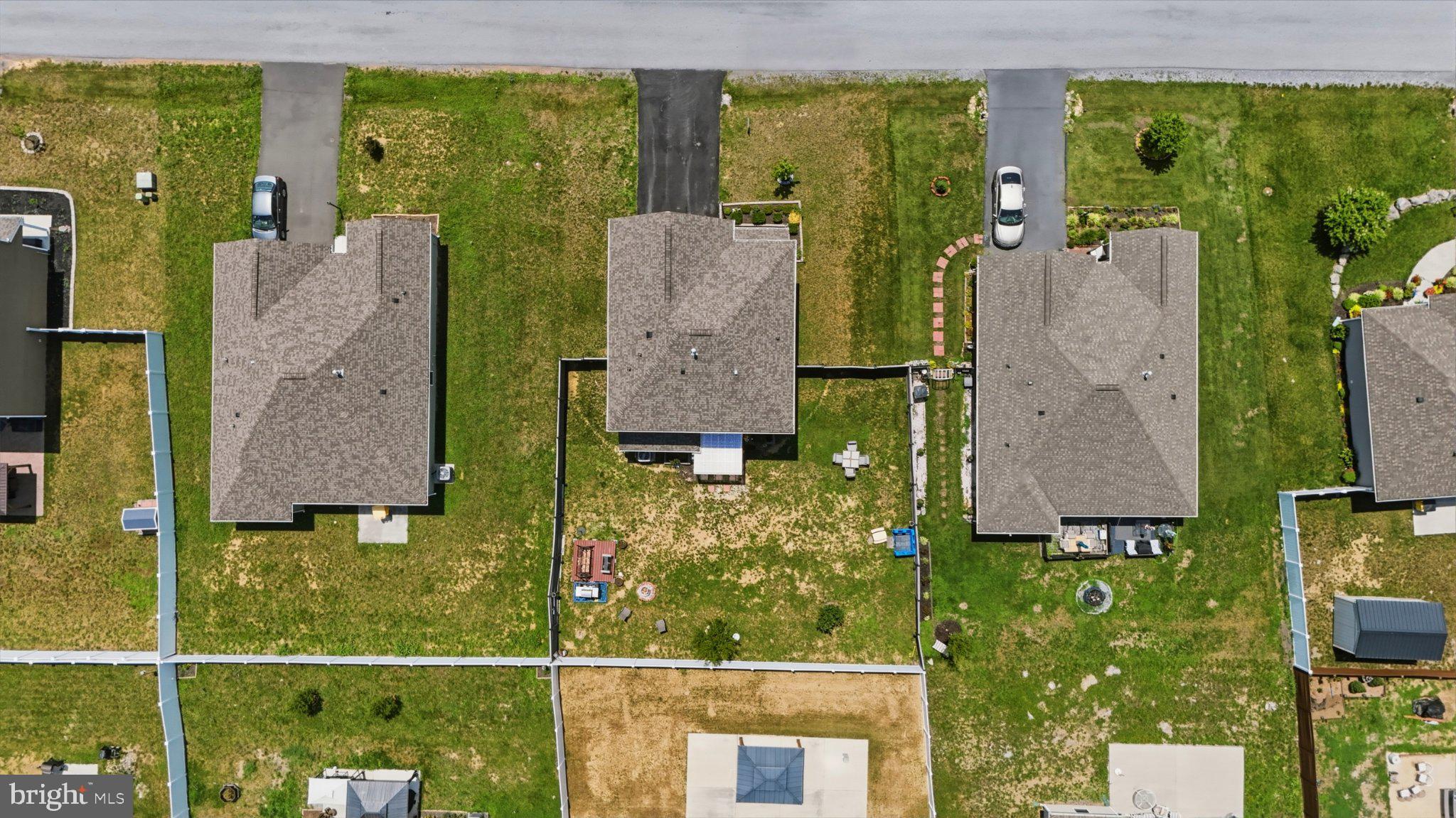 MCGINNIS POINT - Residential