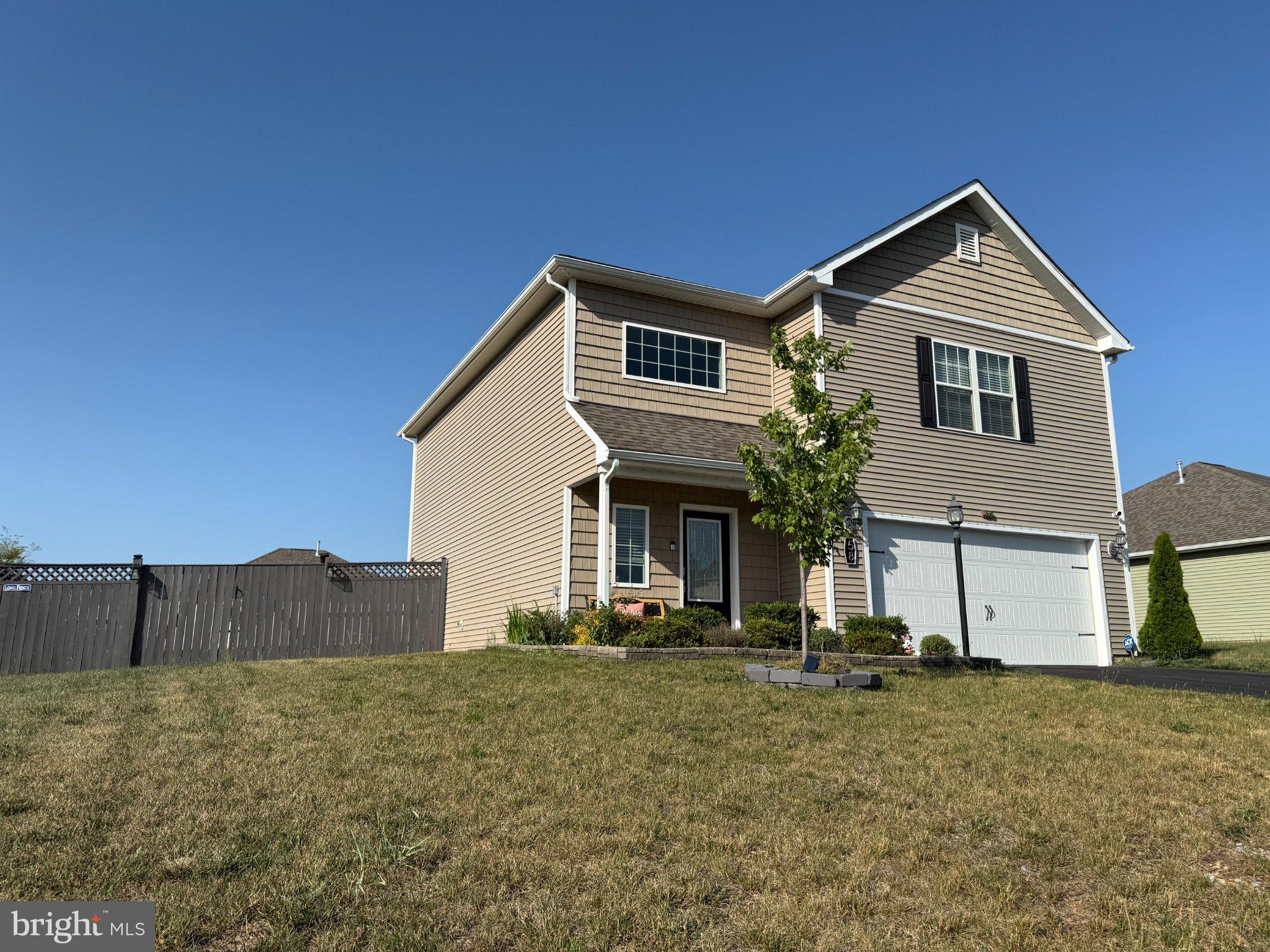 MCGINNIS POINT - Residential