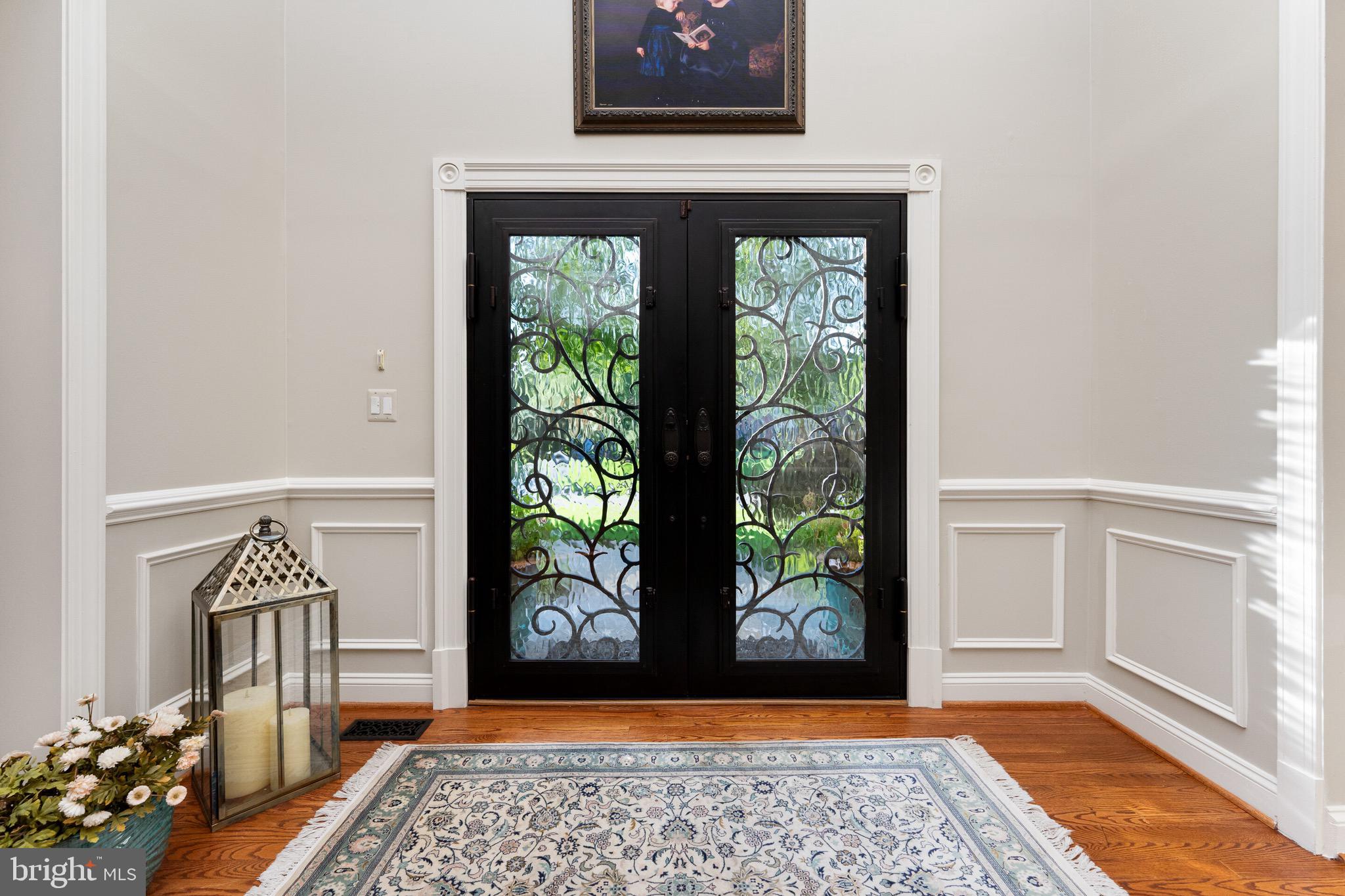 OAKTON CHASE - Residential