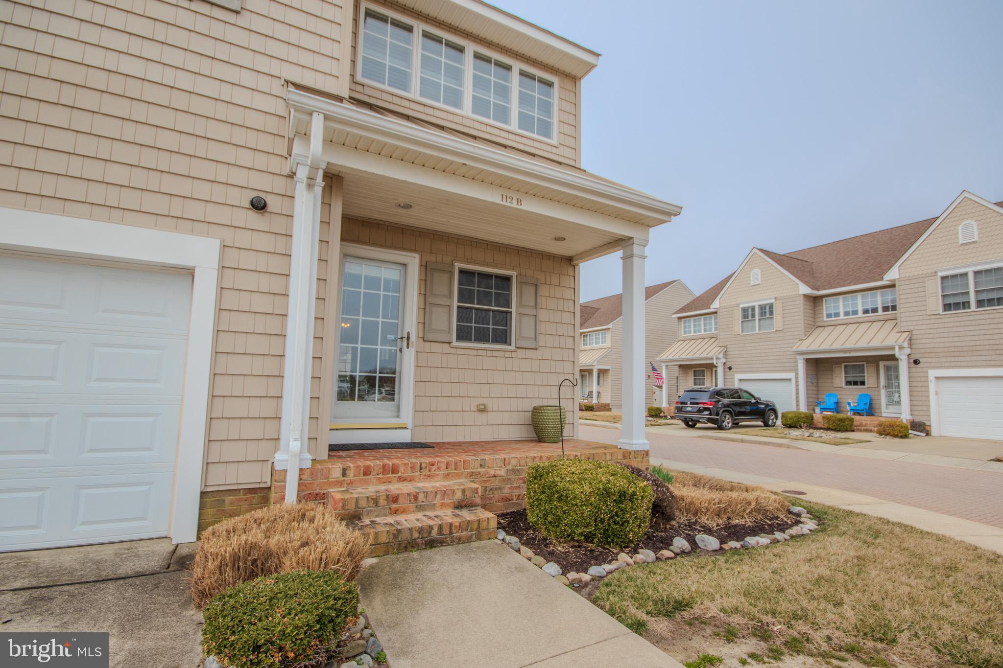 WATERS EDGE - Residential