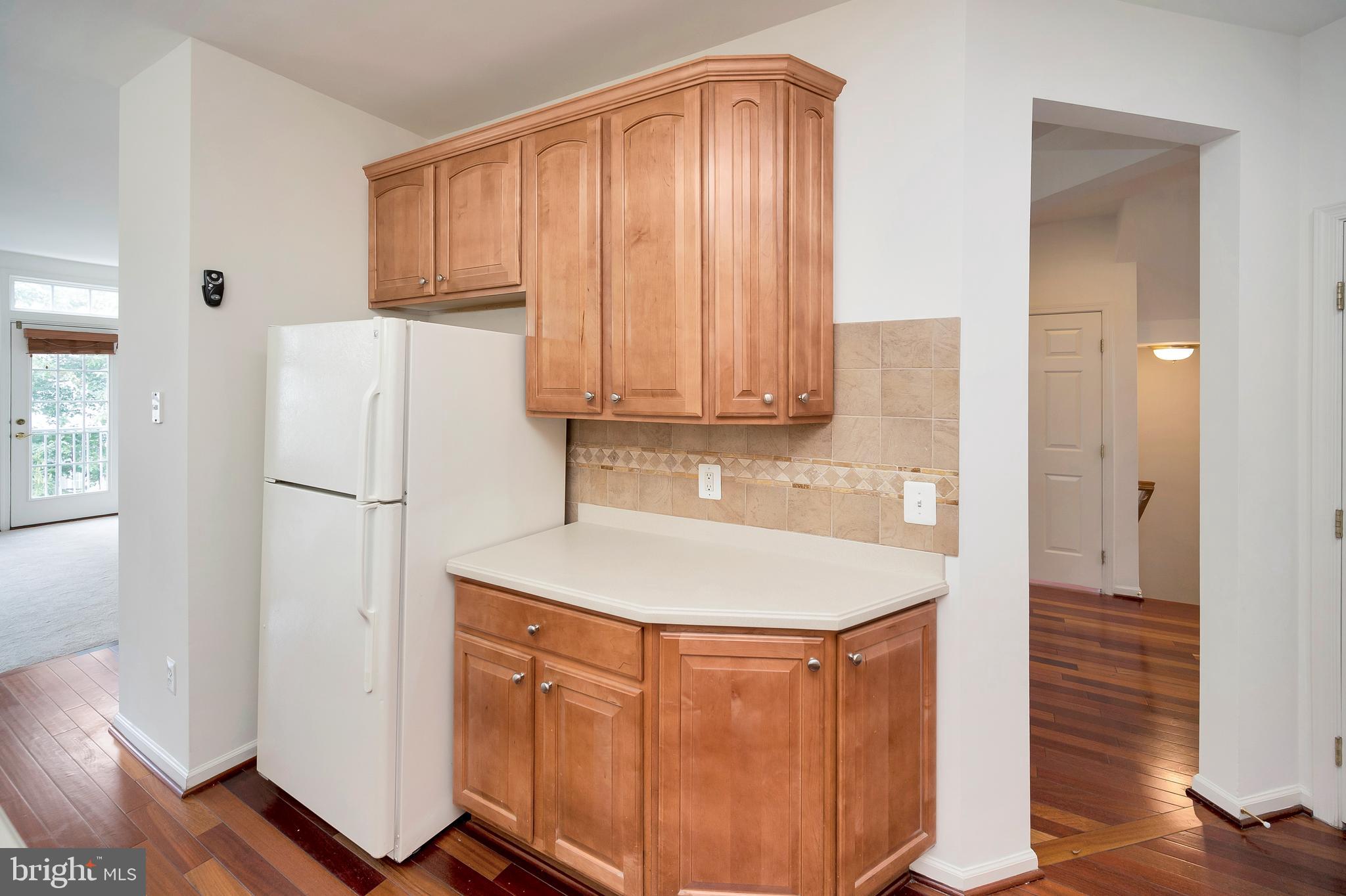 LORTON OVERLOOK - Residential Lease