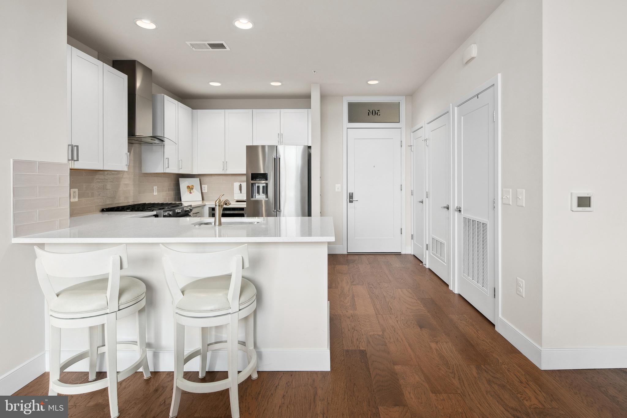 COURTHOUSE - Residential Lease