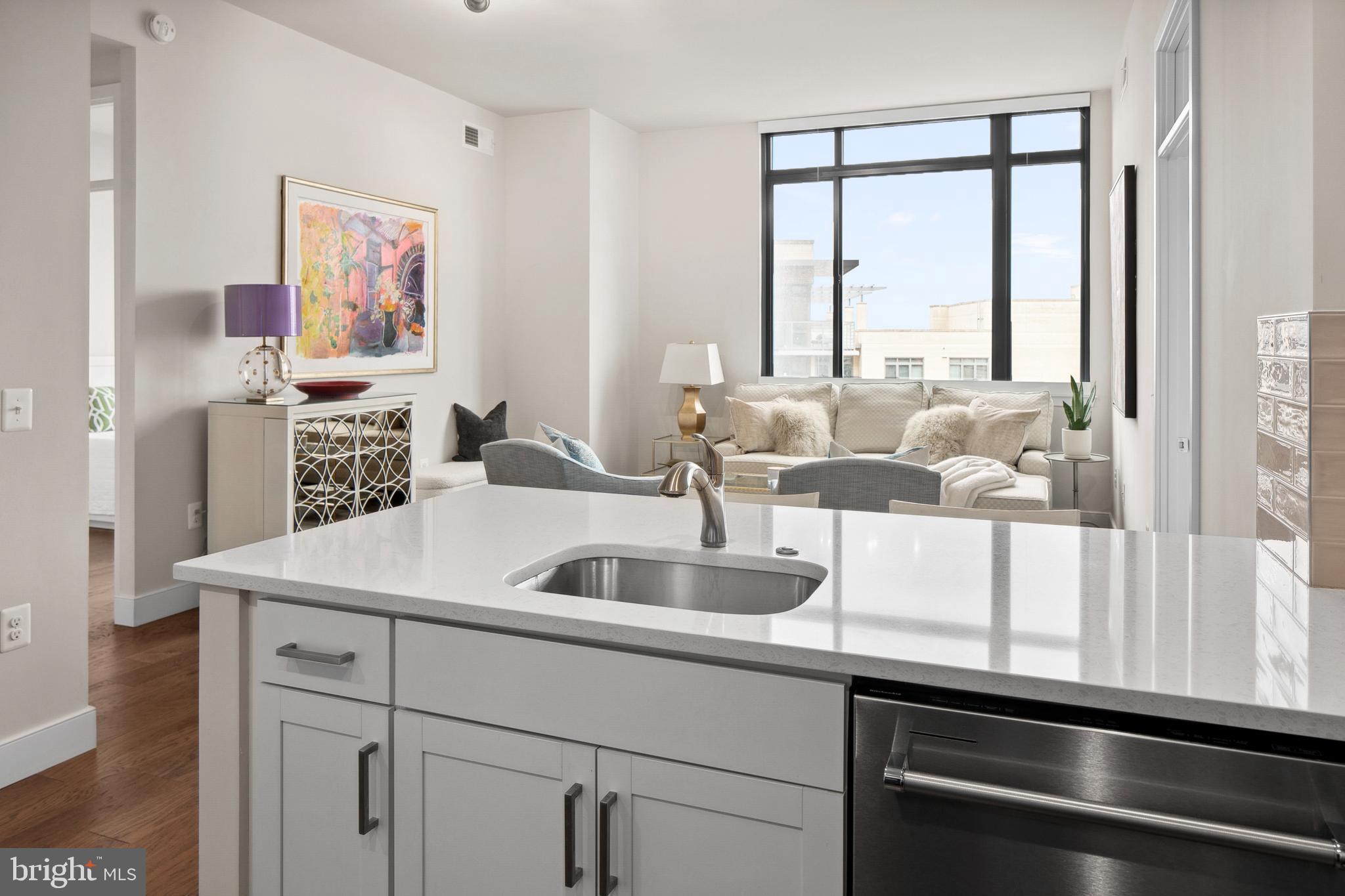 COURTHOUSE - Residential Lease