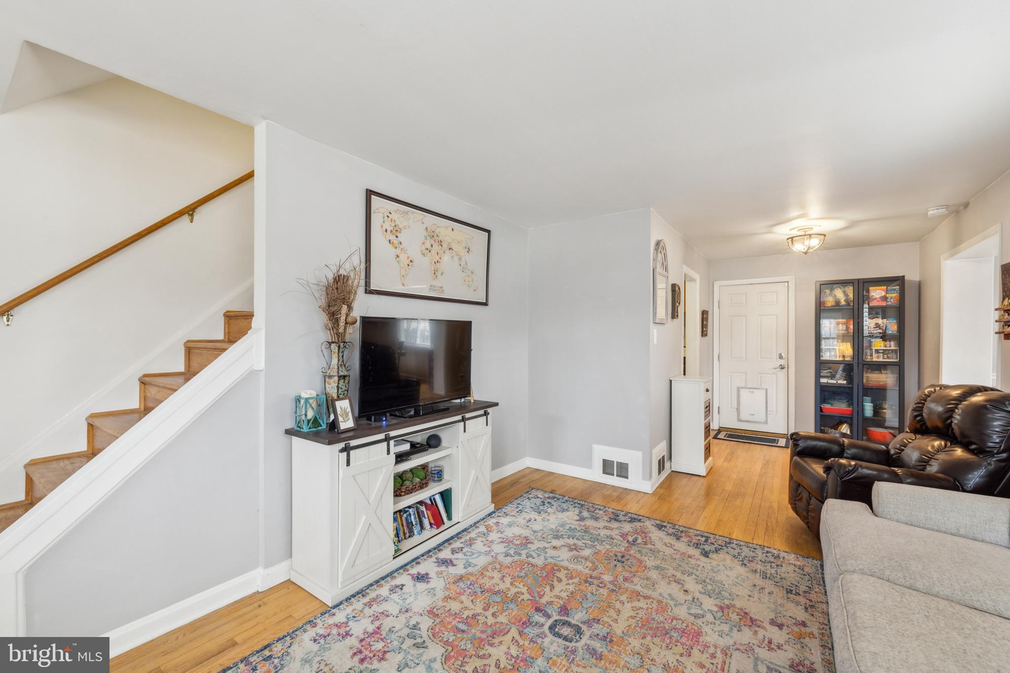 BEACON MANOR - Residential