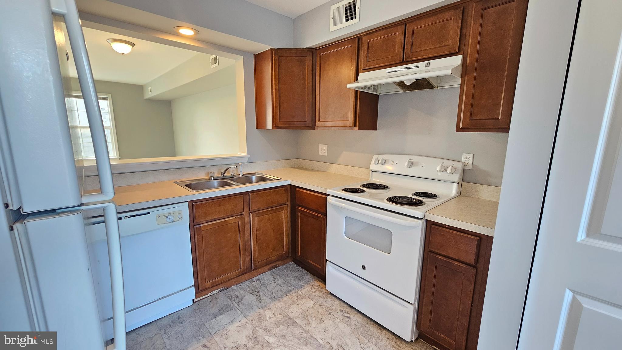 WOODBROOKE II CM - Residential