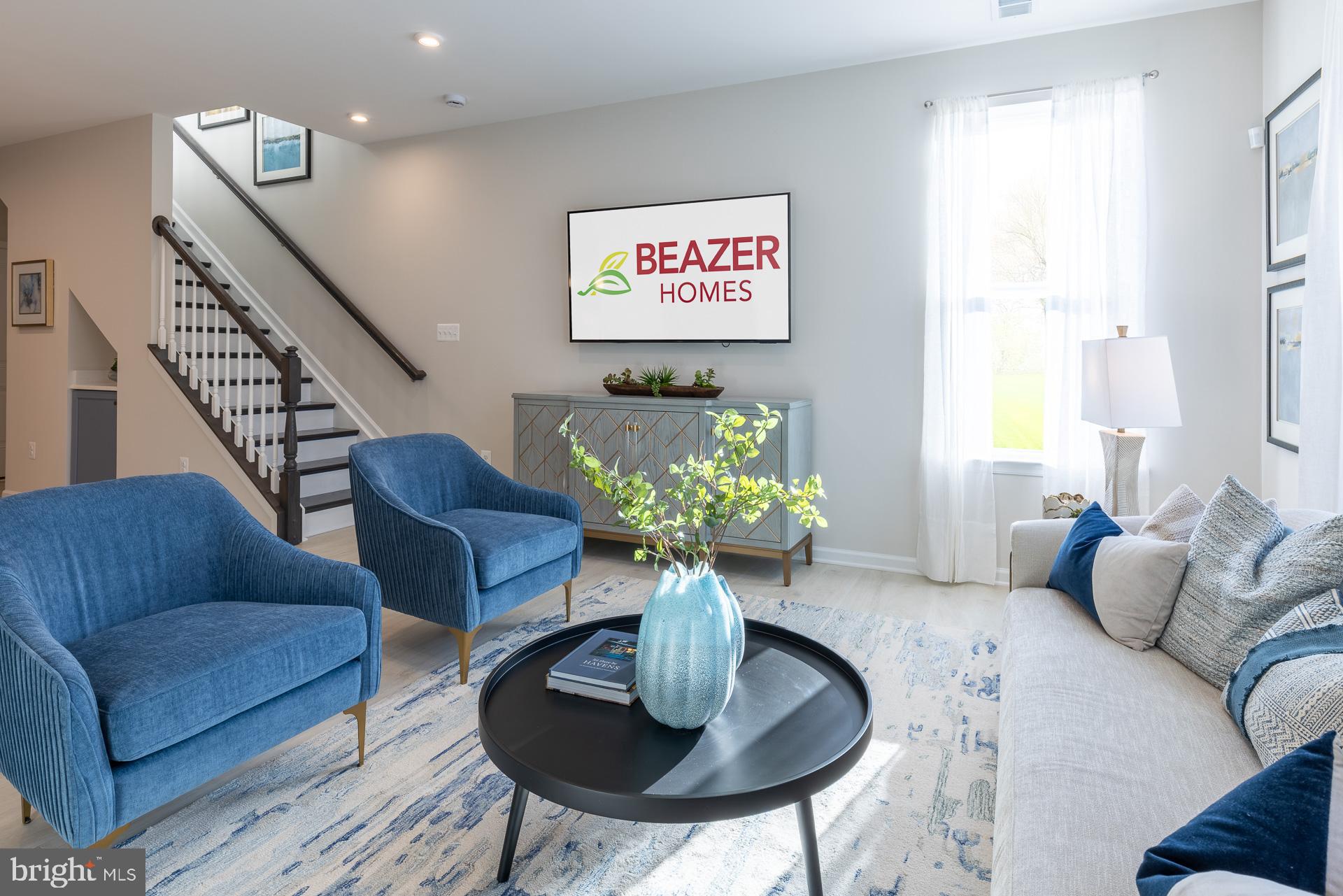 PADDOCK POINTE - Residential