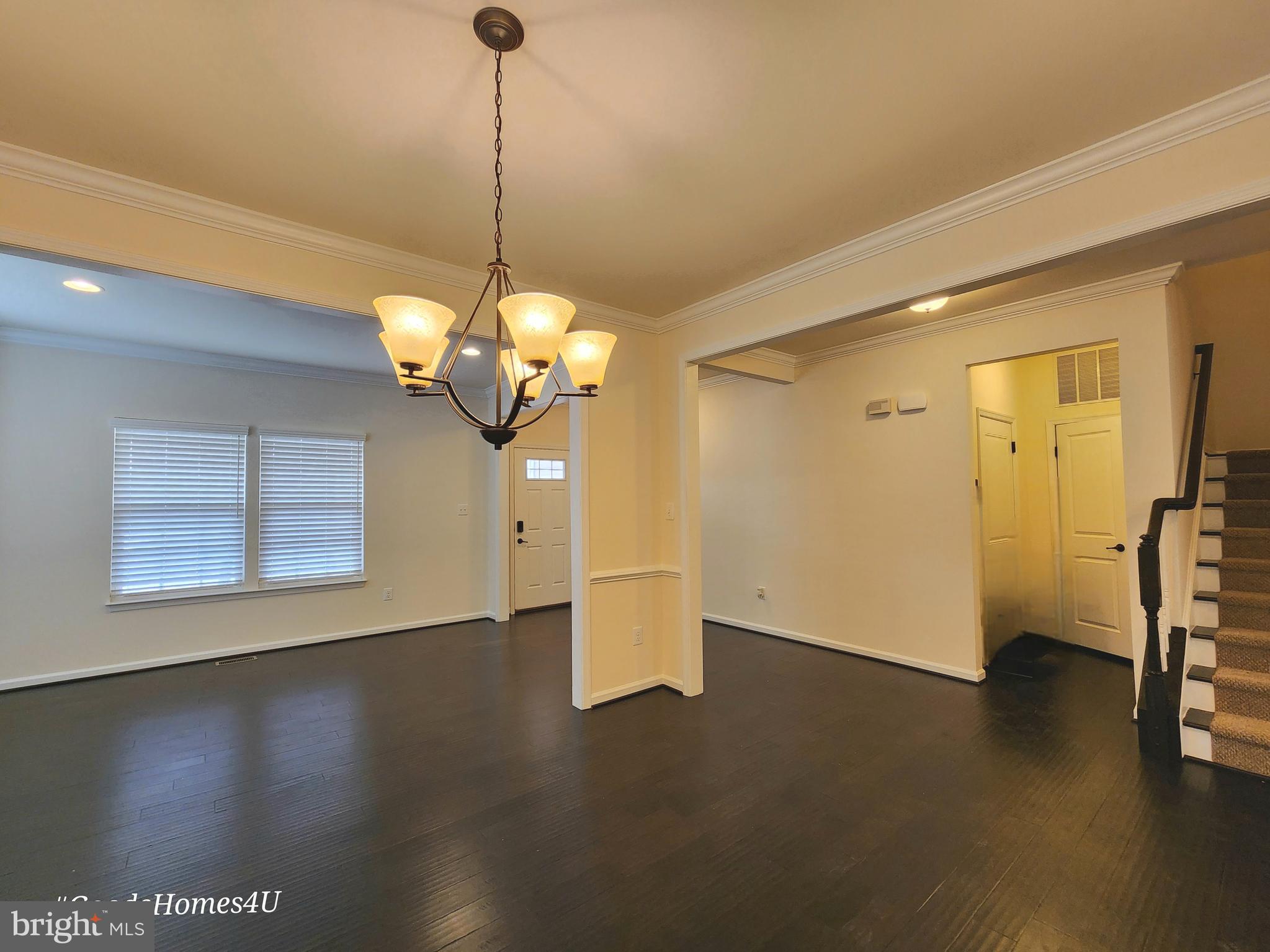 FIELDSIDE AT ST CHARLES - Residential
