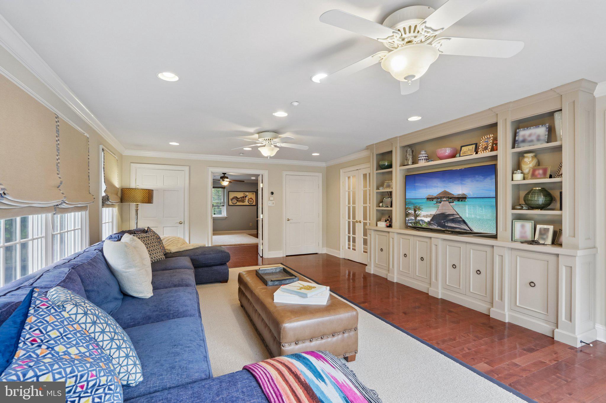 MAPLE GLEN - Residential