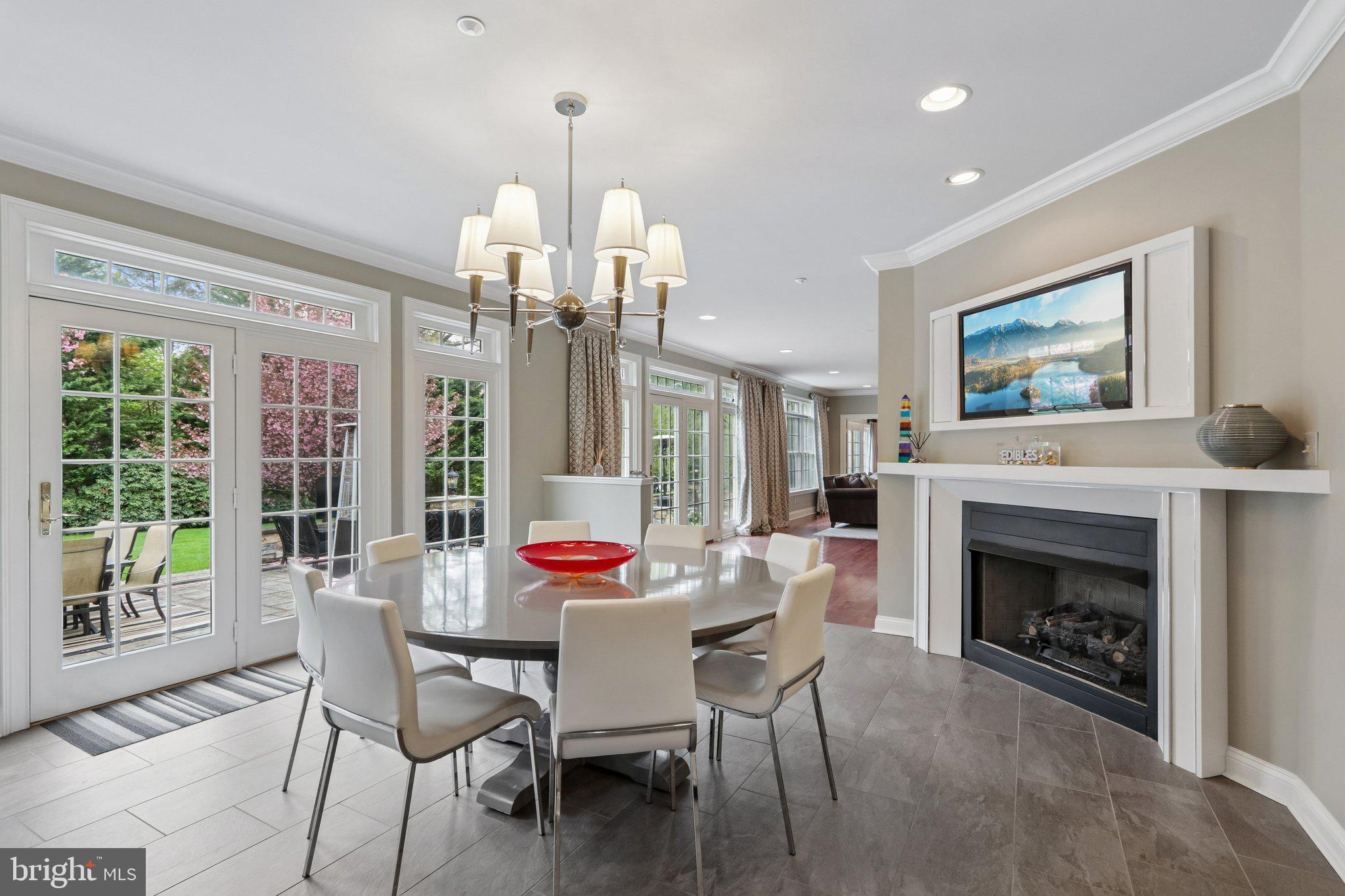 MAPLE GLEN - Residential