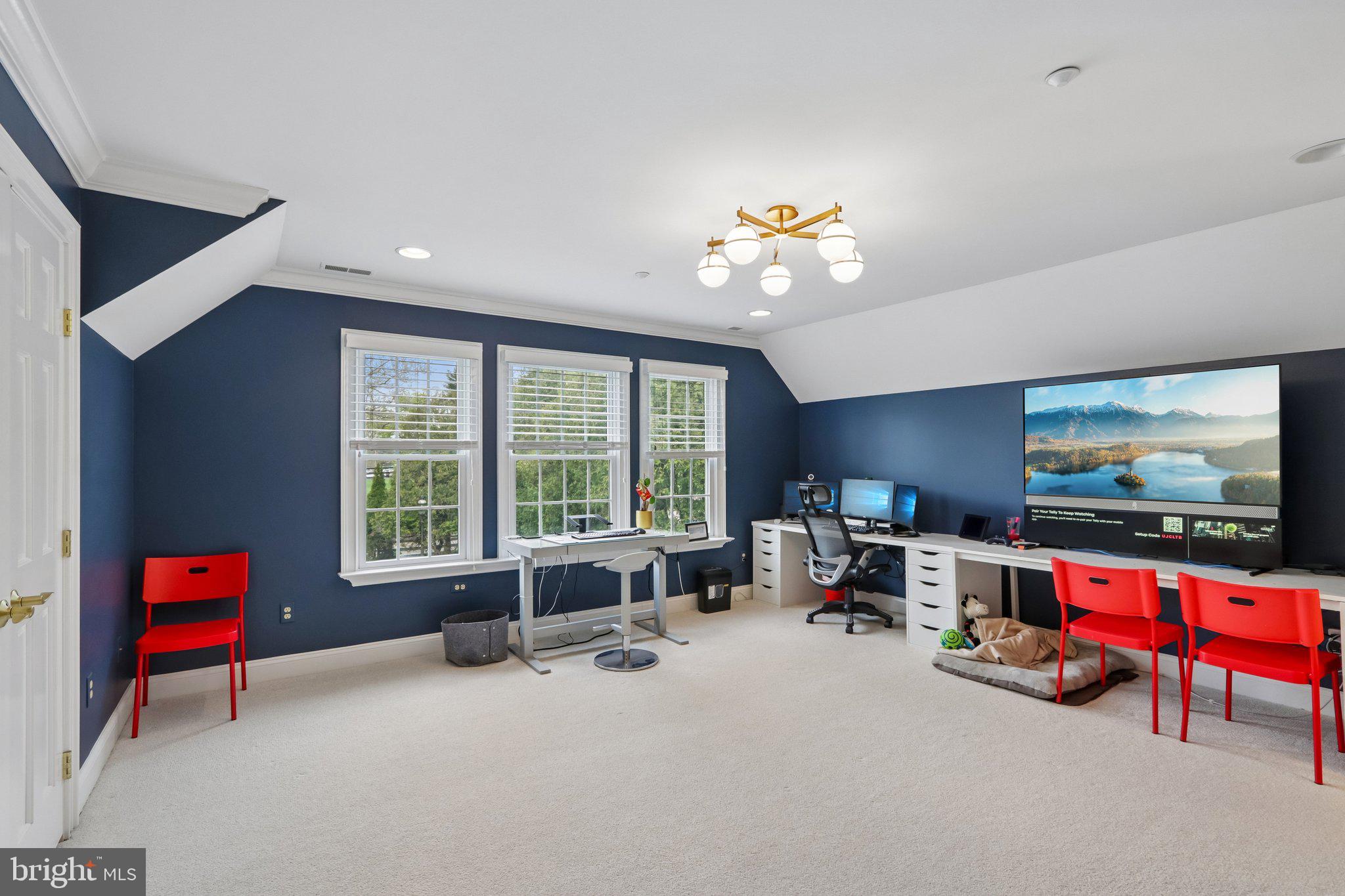 MAPLE GLEN - Residential