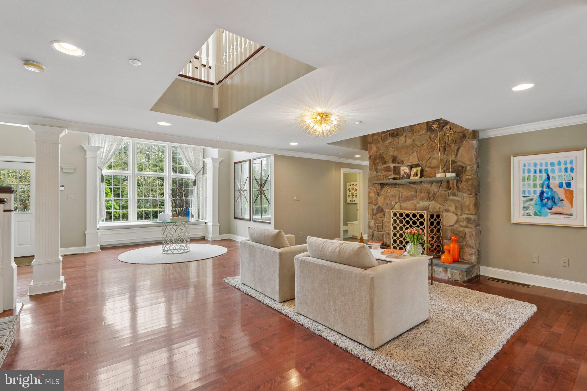 MAPLE GLEN - Residential