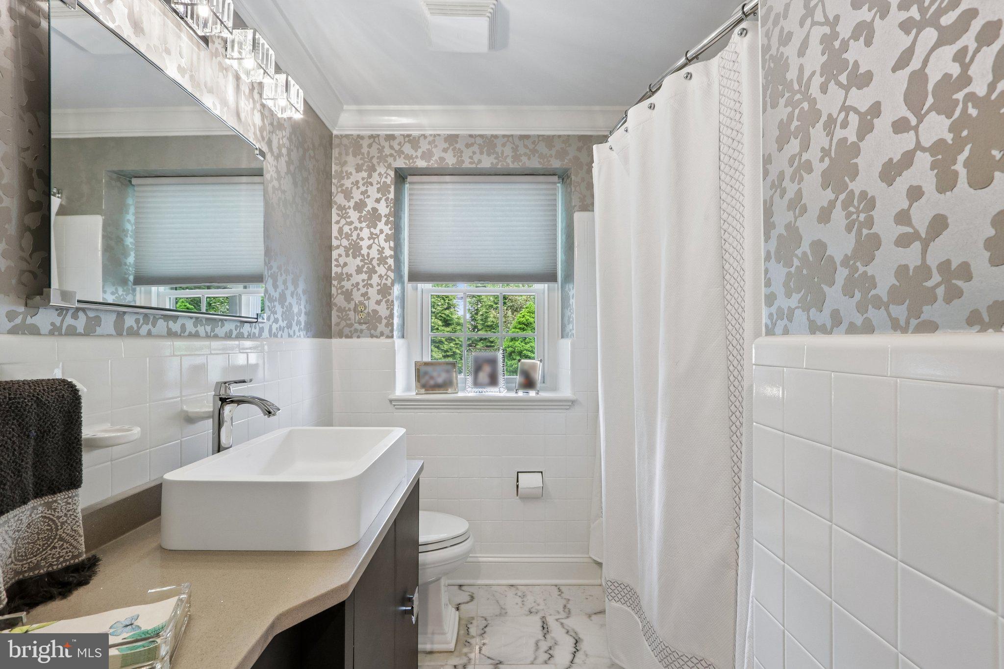 MAPLE GLEN - Residential