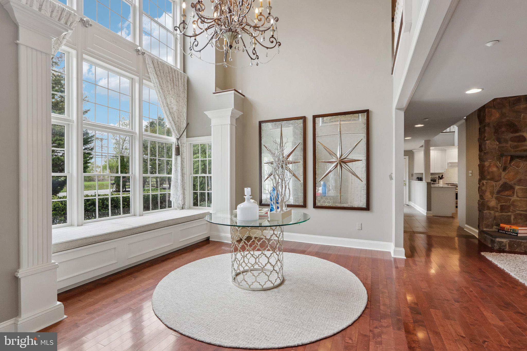 MAPLE GLEN - Residential