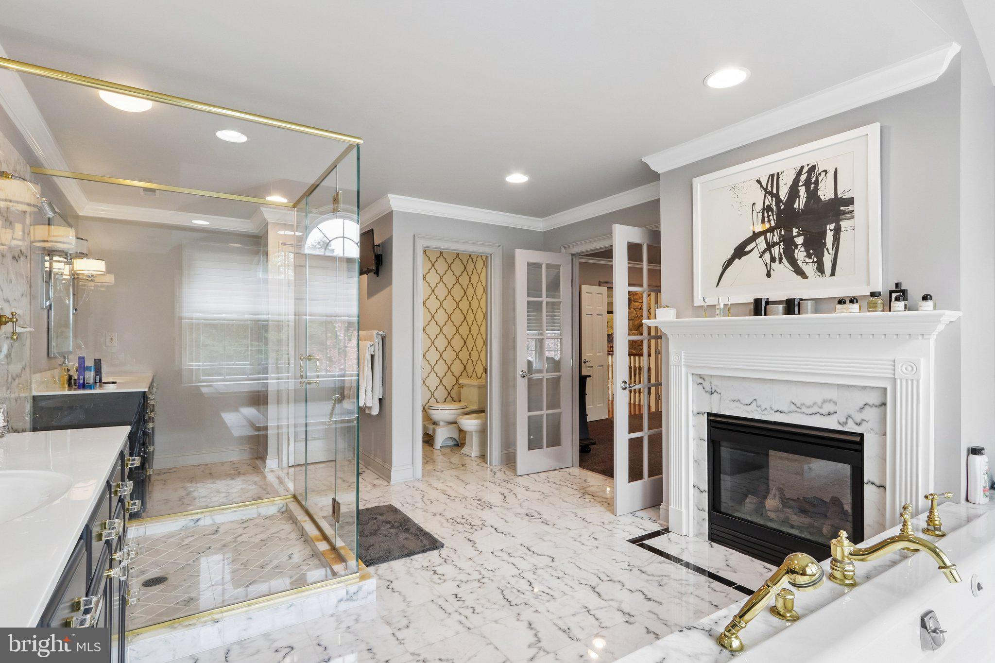 MAPLE GLEN - Residential