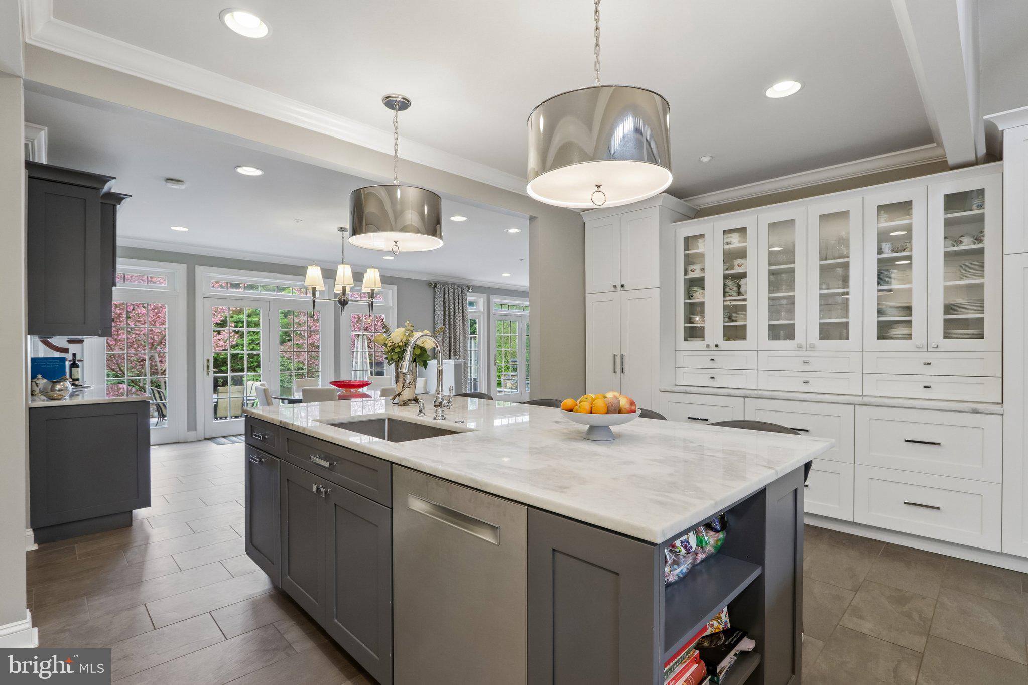 MAPLE GLEN - Residential
