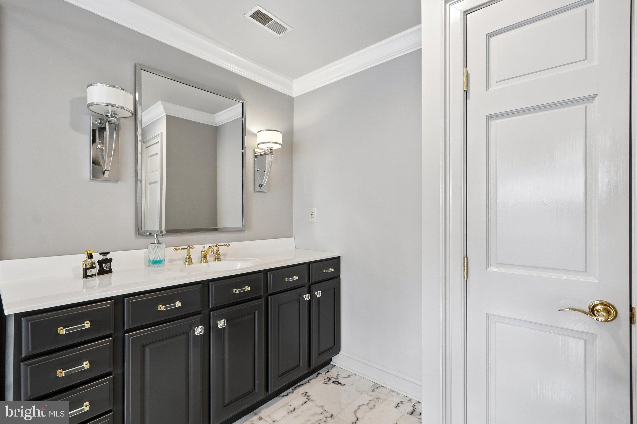 MAPLE GLEN - Residential