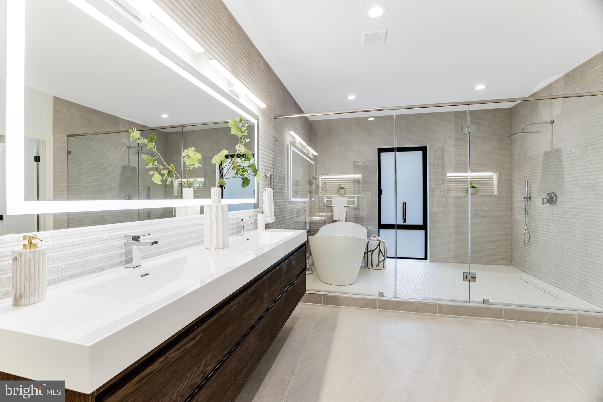 FAIRHILL ON THE BOULEVRD - Residential