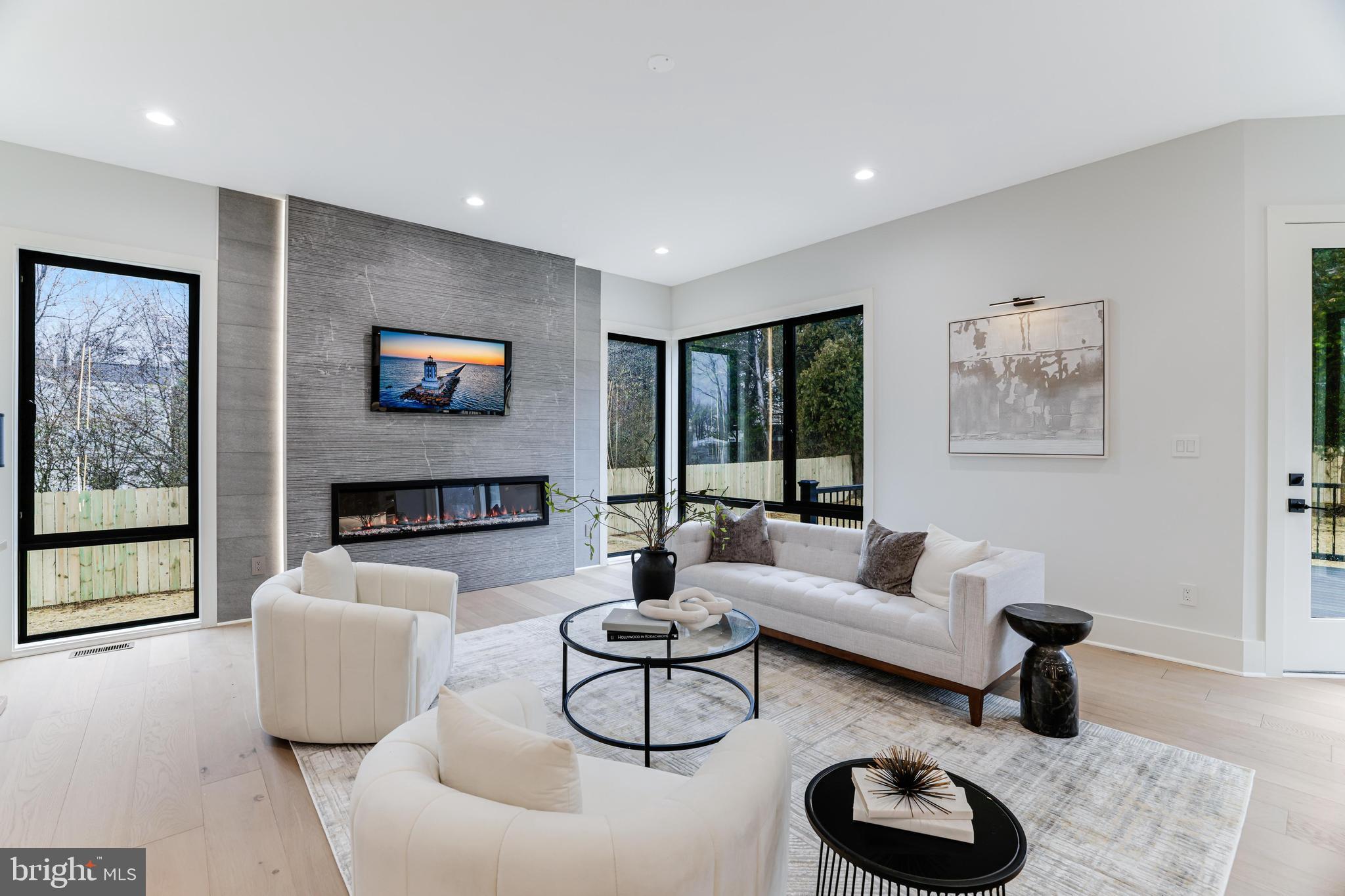FAIRHILL ON THE BOULEVRD - Residential