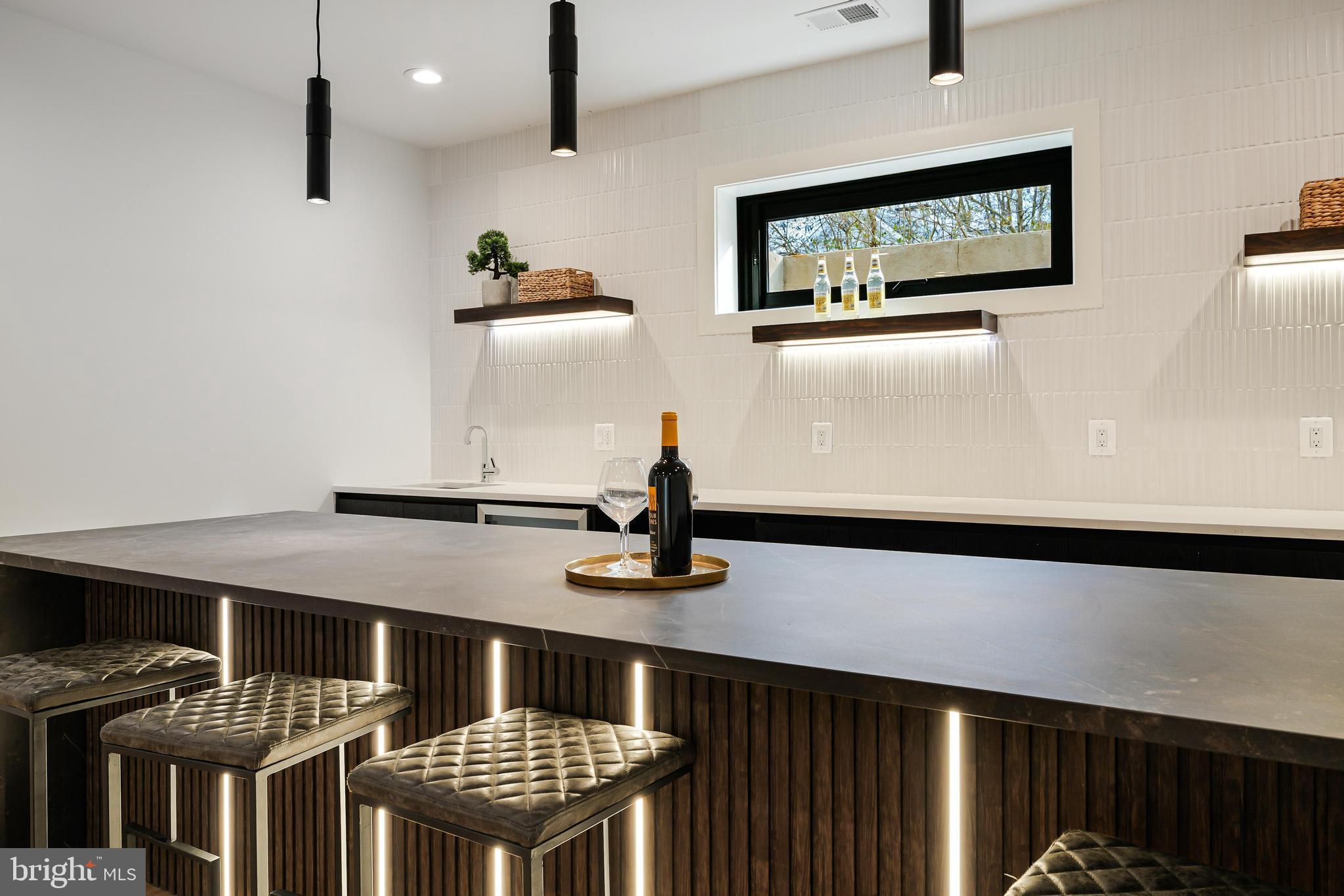 FAIRHILL ON THE BOULEVRD - Residential