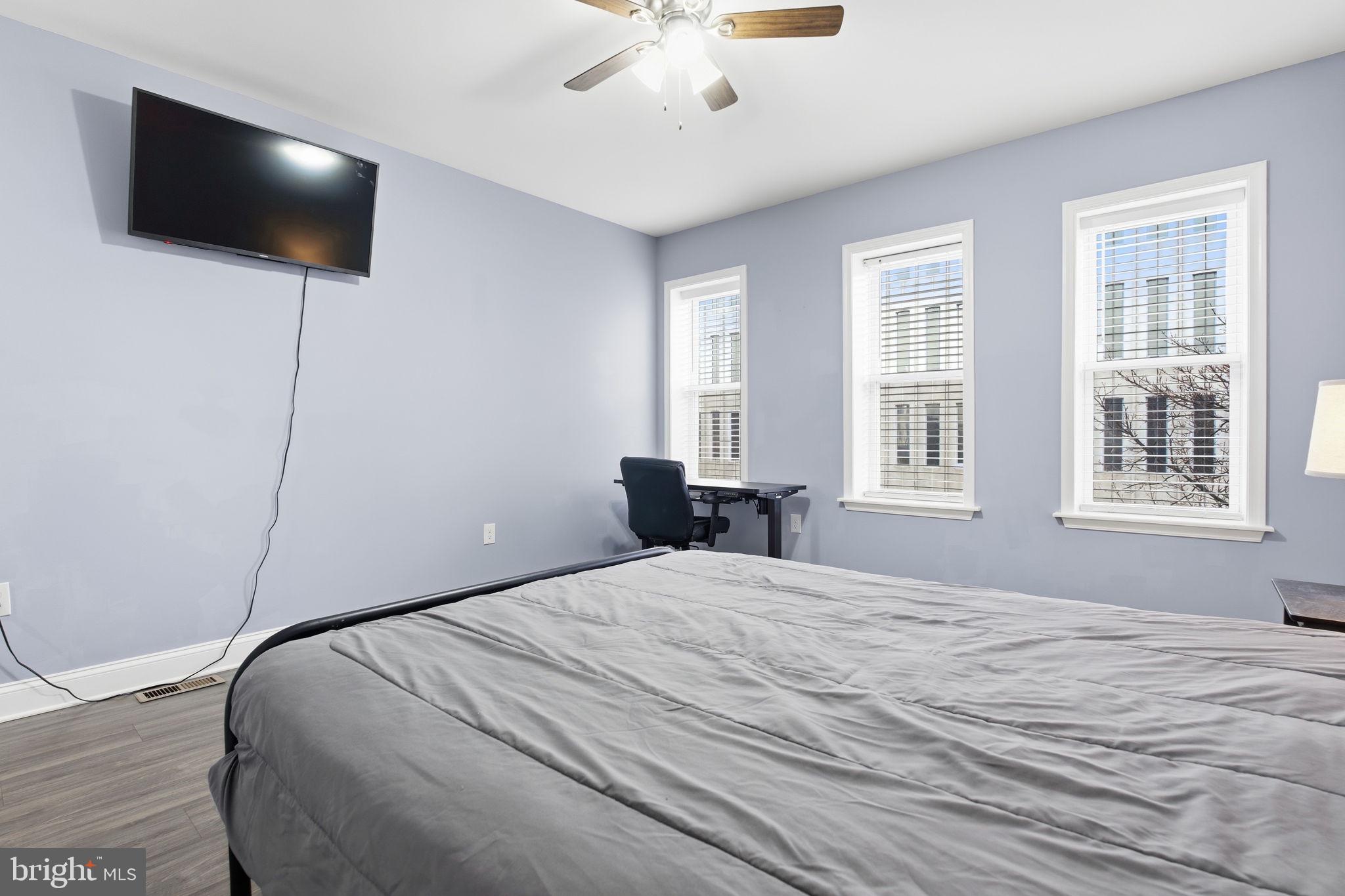 CHARLES VILLAGE - Residential