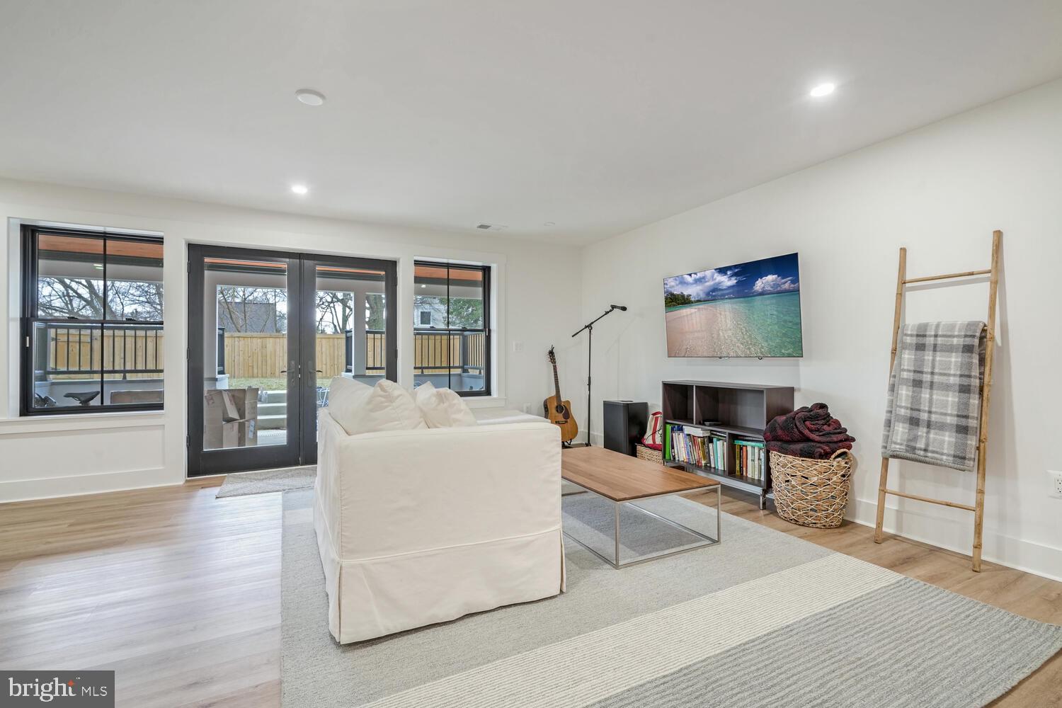 LYON PARK - Residential