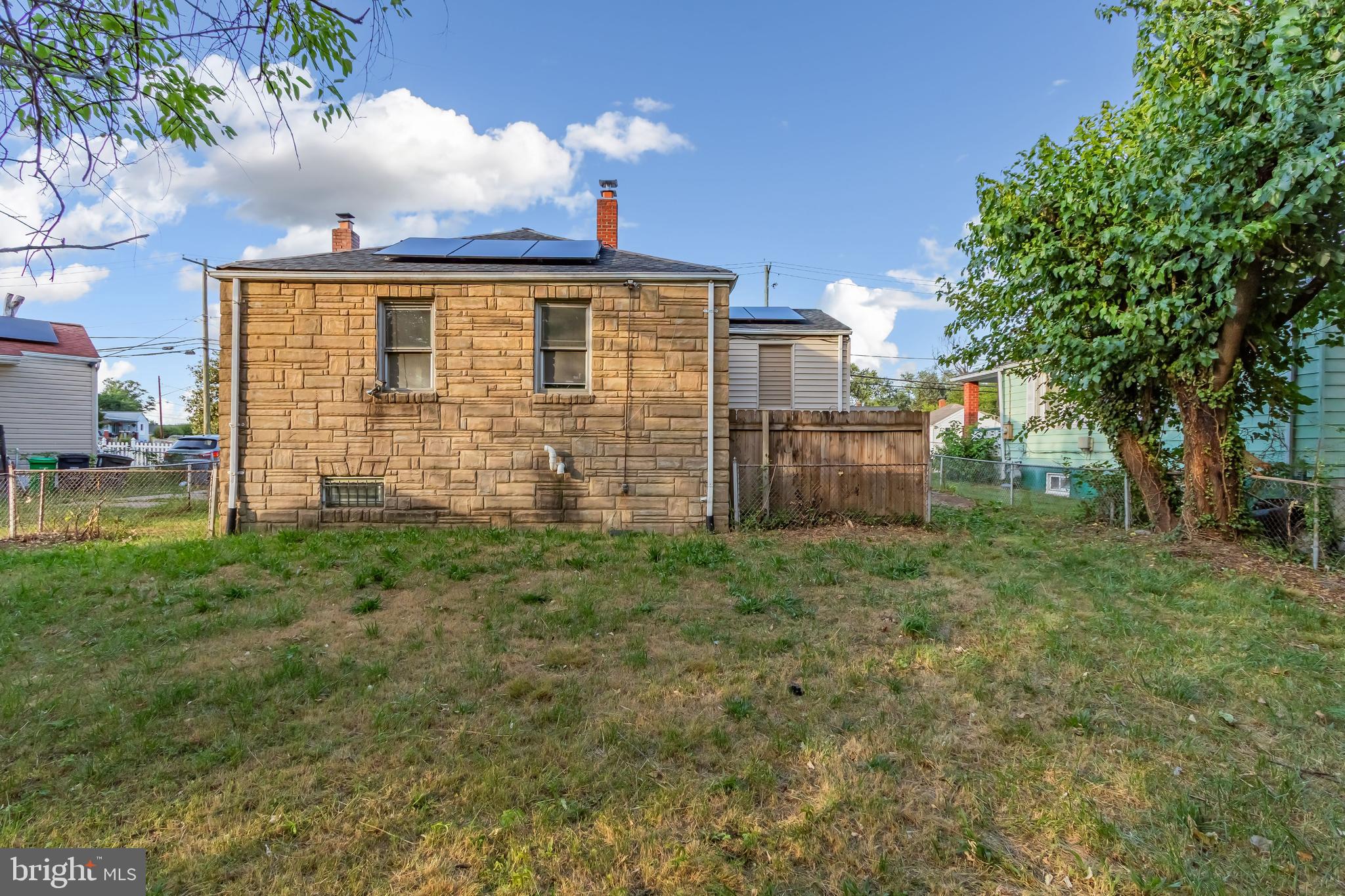CHAPEL OAKS - Residential