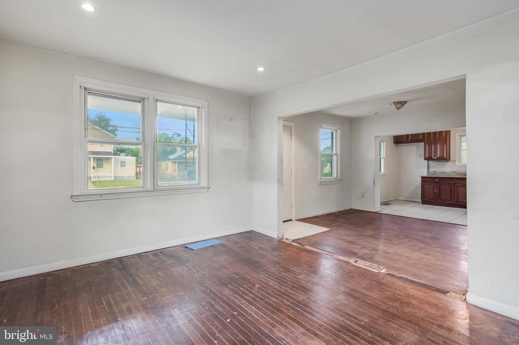 CHAPEL OAKS - Residential