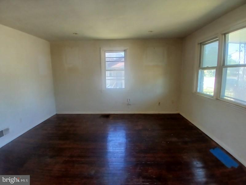 CHAPEL OAKS - Residential