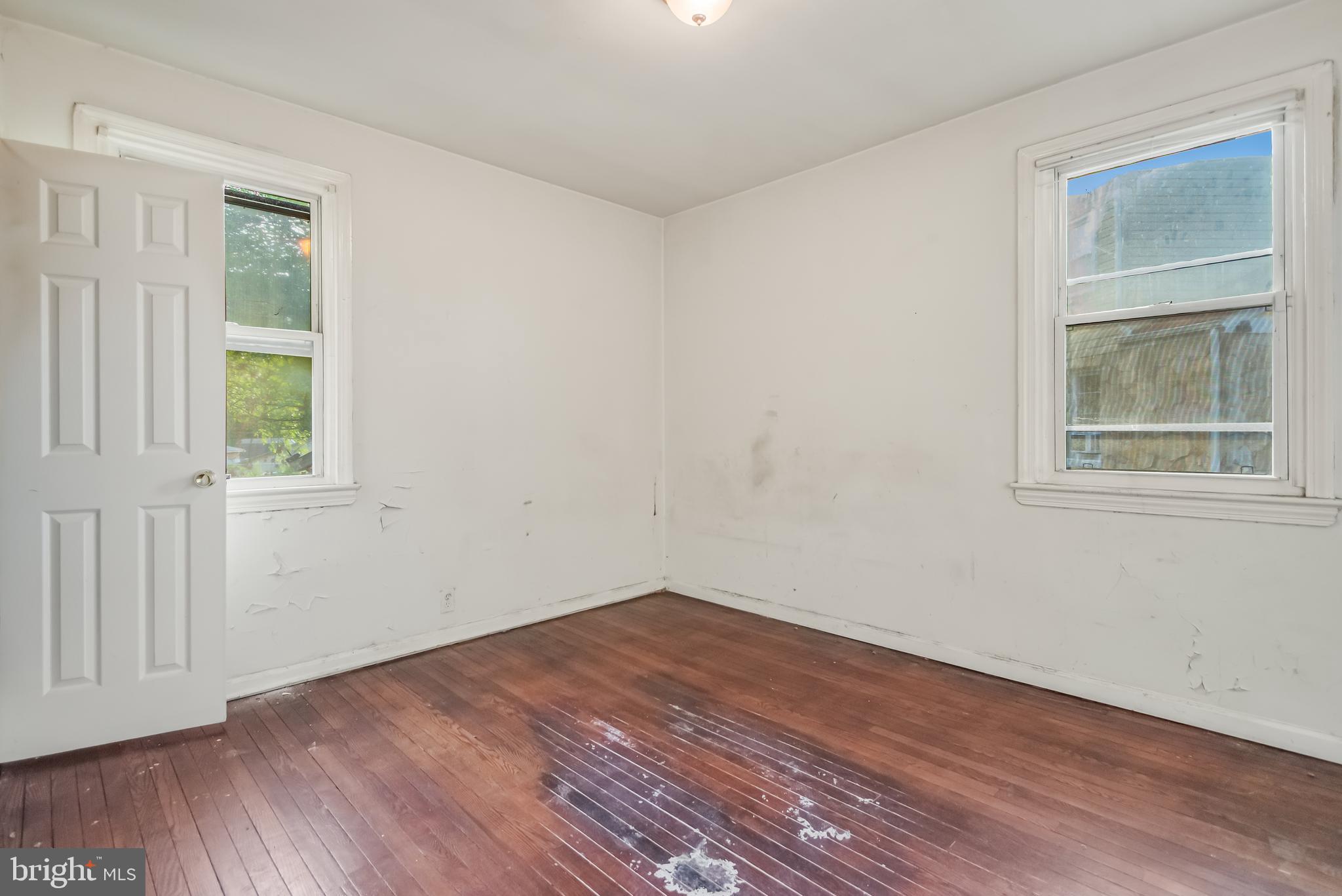 CHAPEL OAKS - Residential