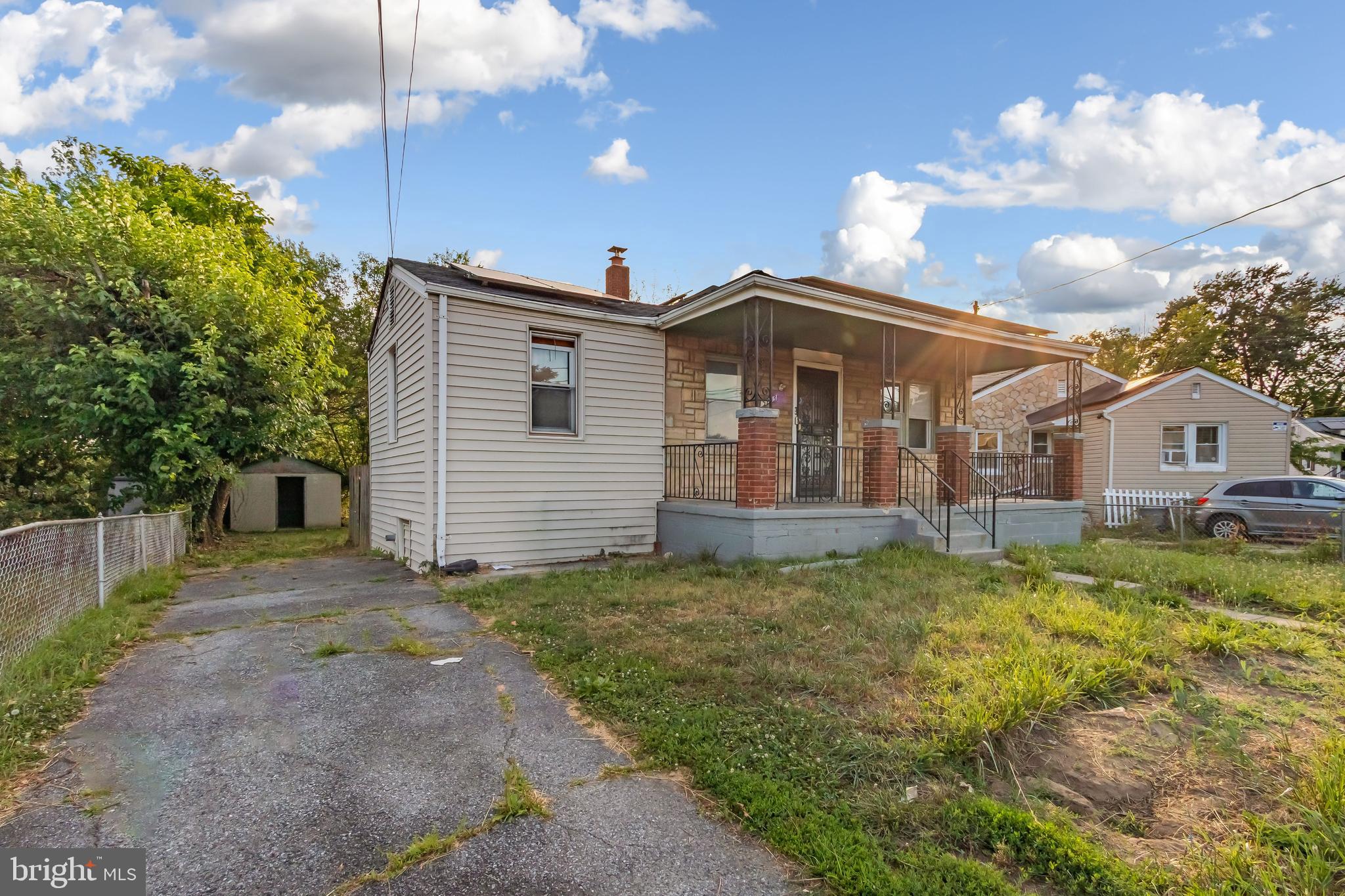 CHAPEL OAKS - Residential