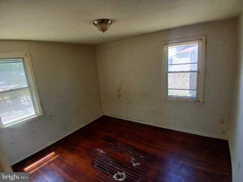CHAPEL OAKS - Residential