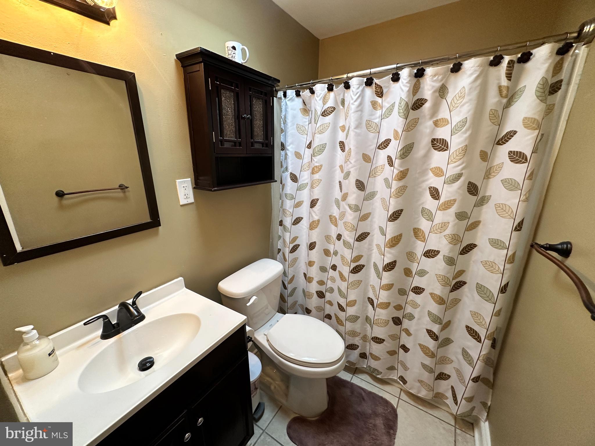 MERRITT HOMES - Residential