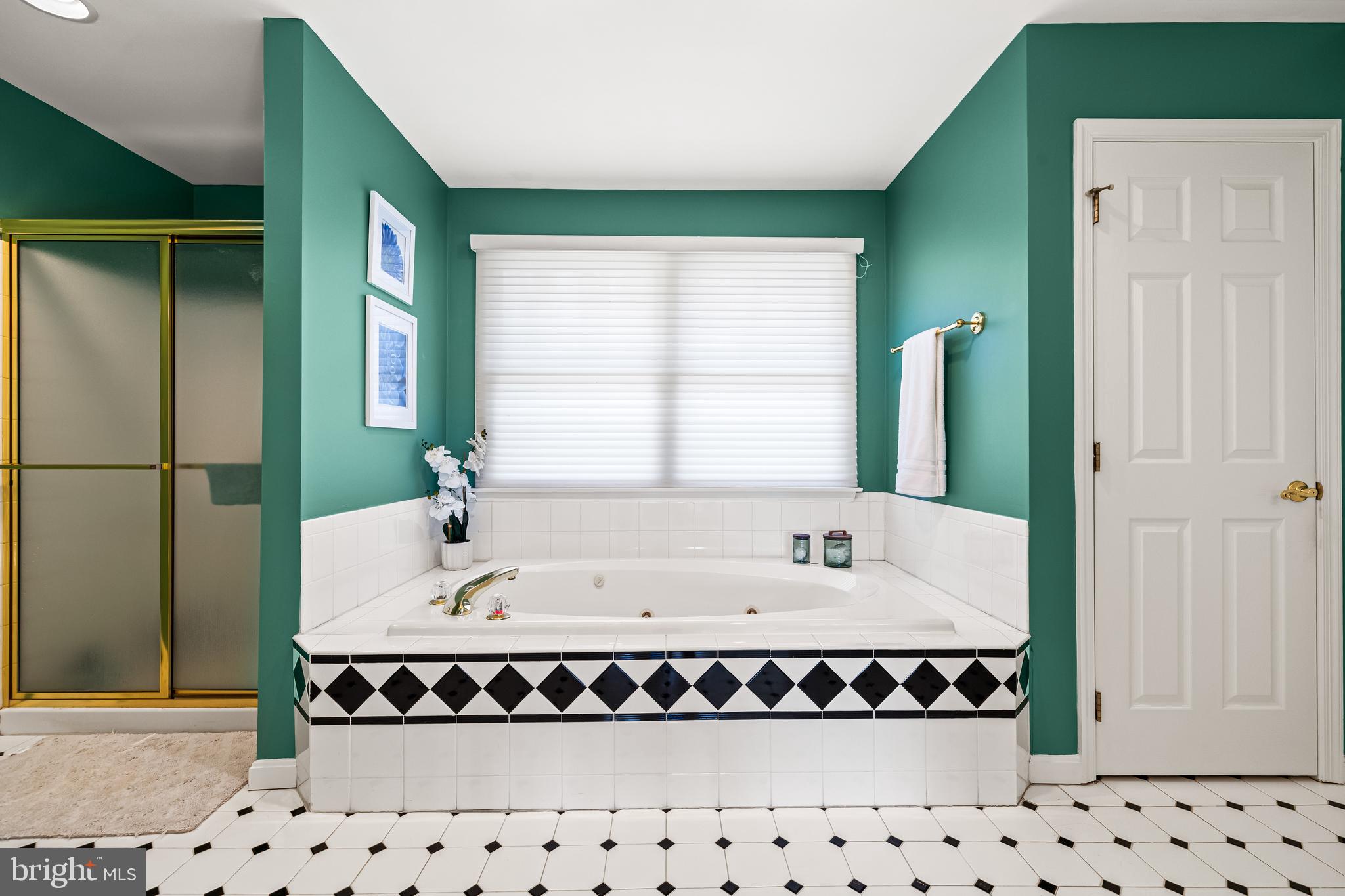 LONGFIELD ESTATES - Residential