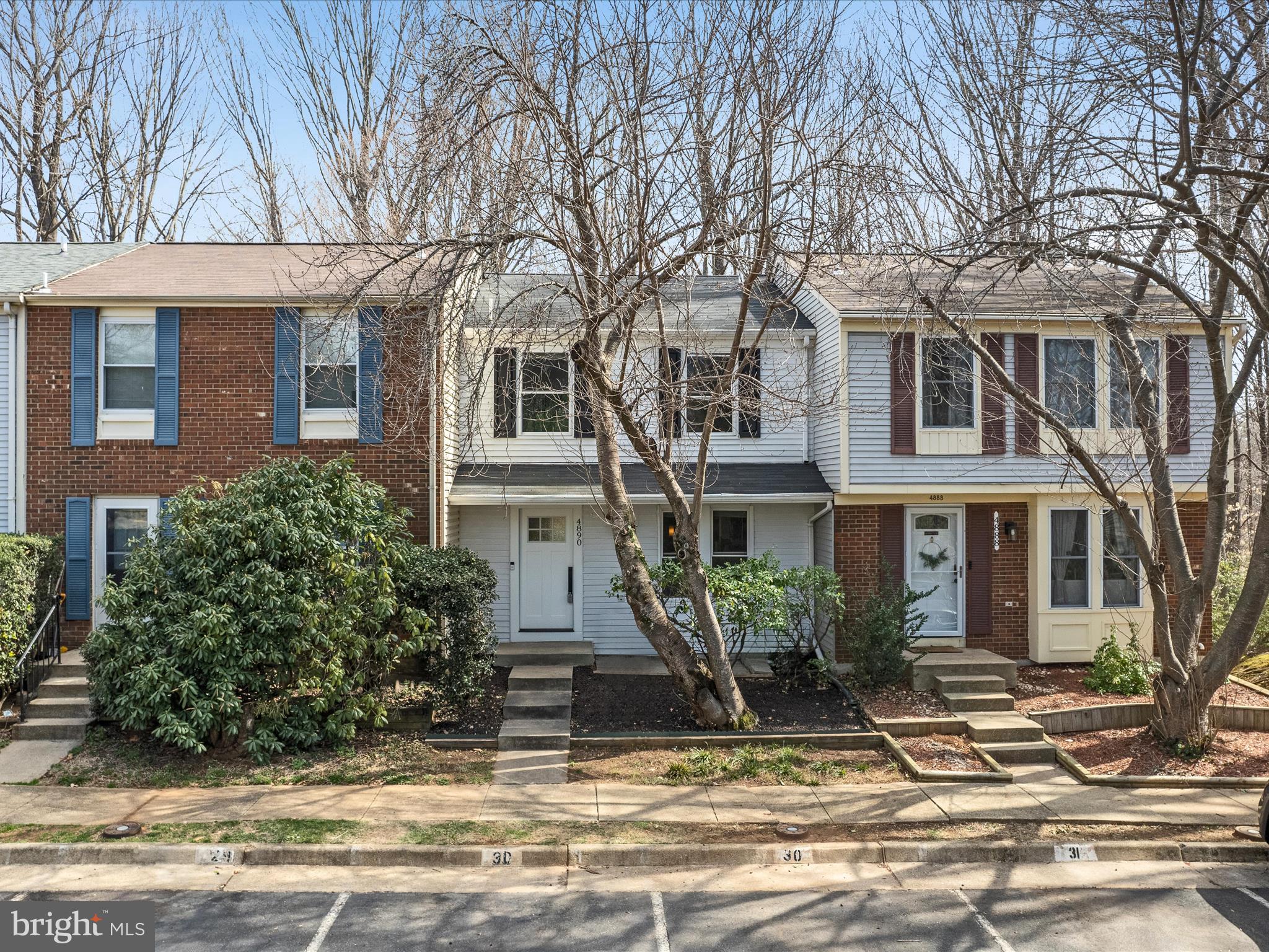 MONTCLAIR ST4 - Residential