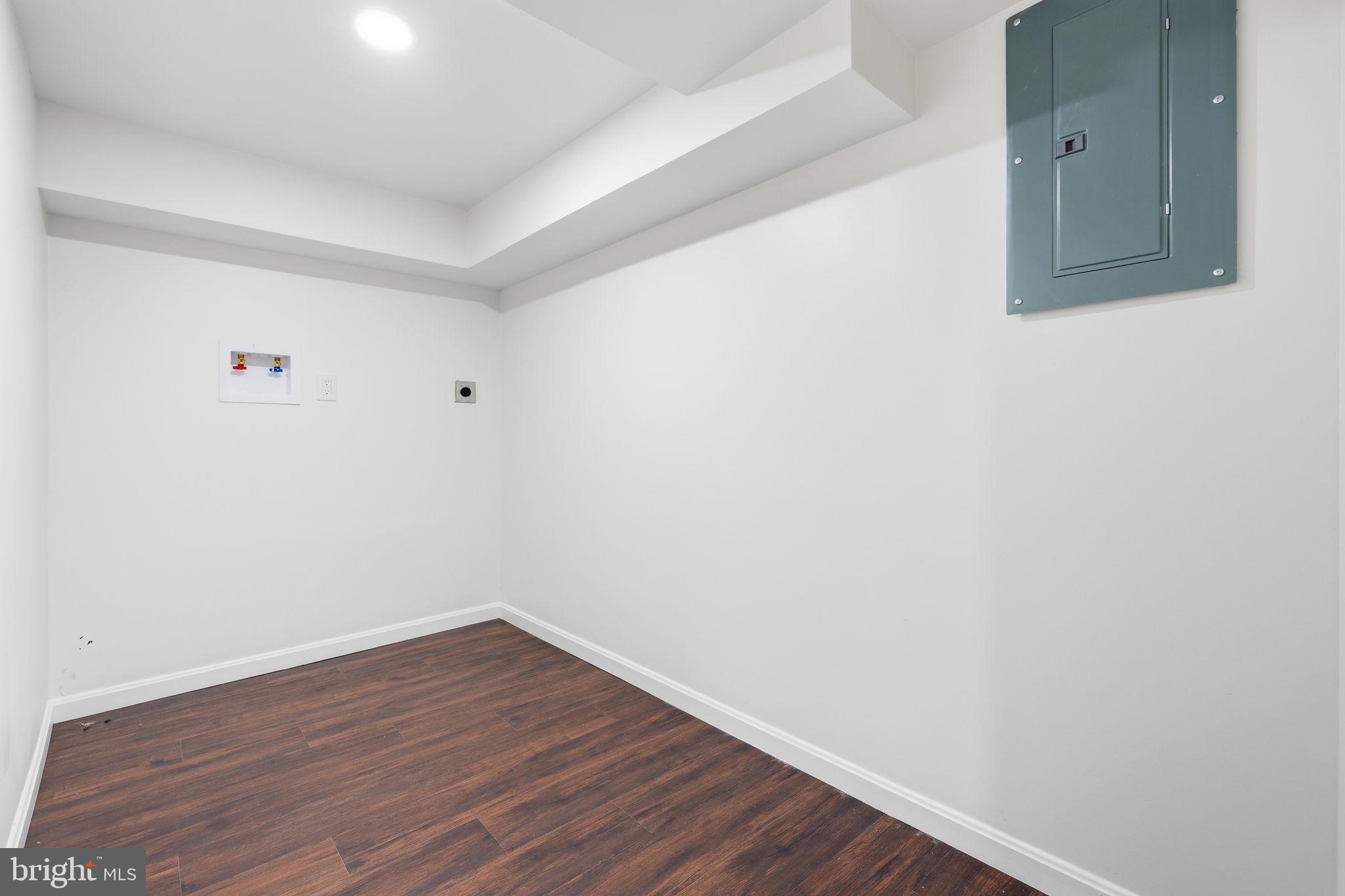 VICTORY VILLA - Residential