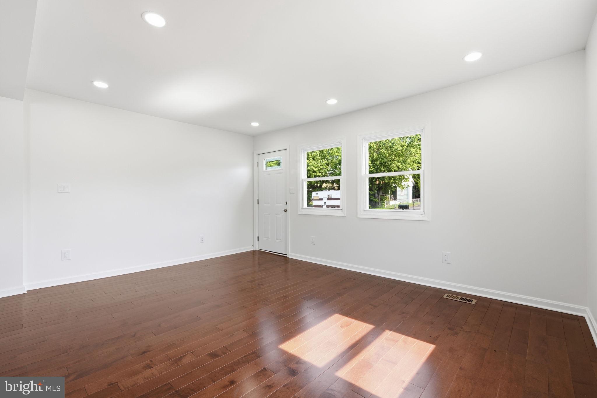 VICTORY VILLA - Residential