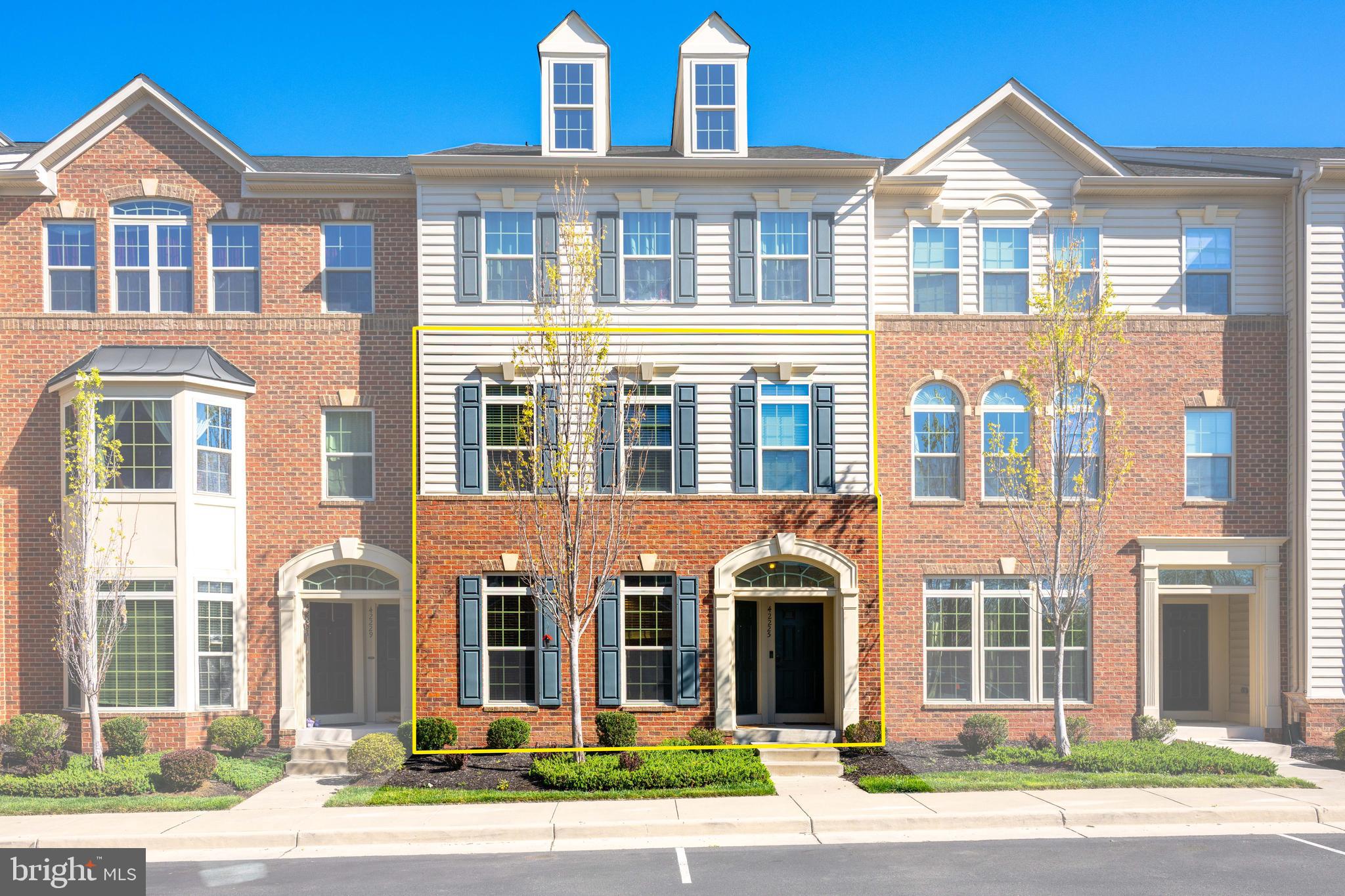 VIRGINIA MANOR CONDOMINIUM - Residential