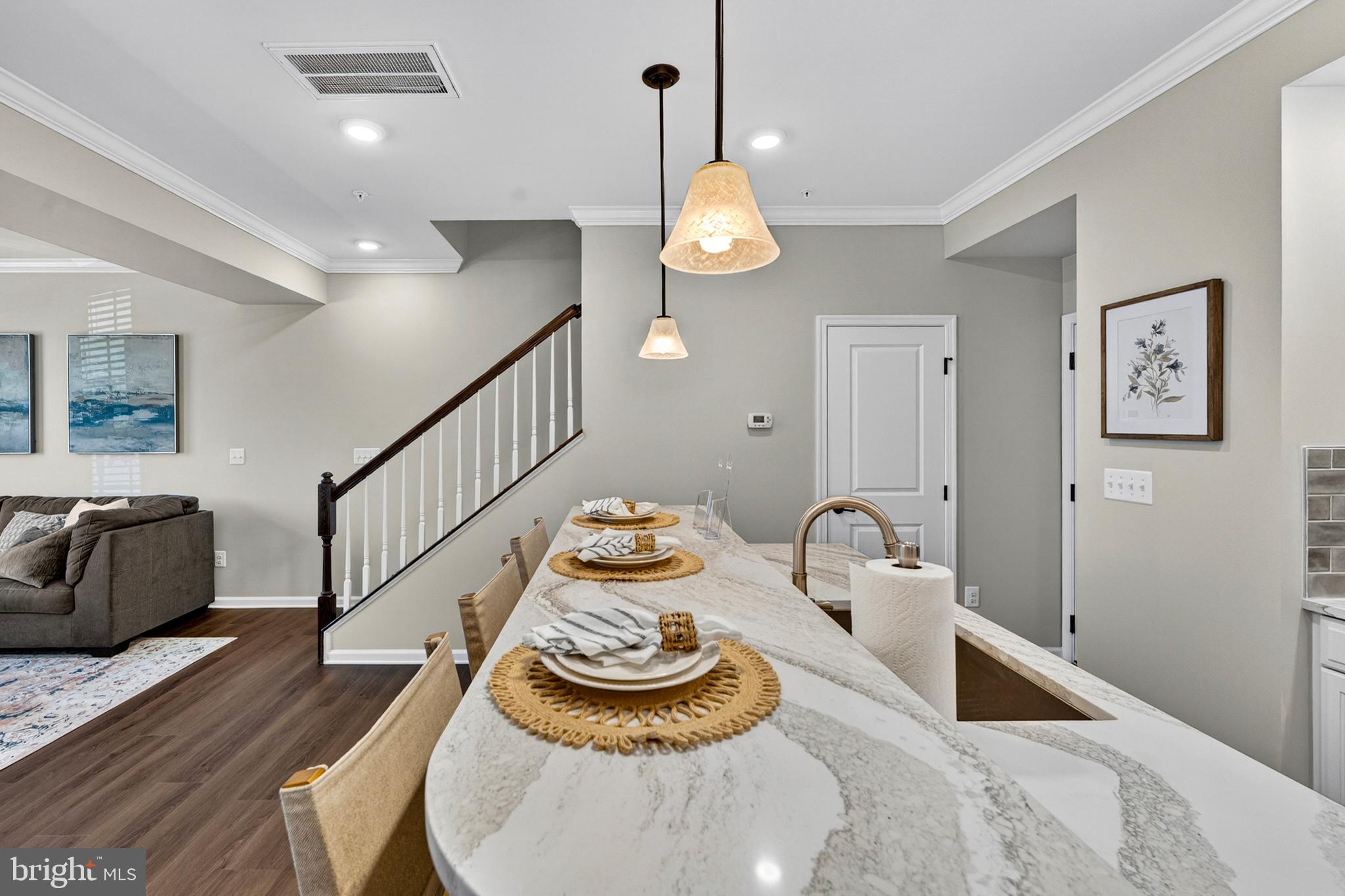 VIRGINIA MANOR CONDOMINIUM - Residential
