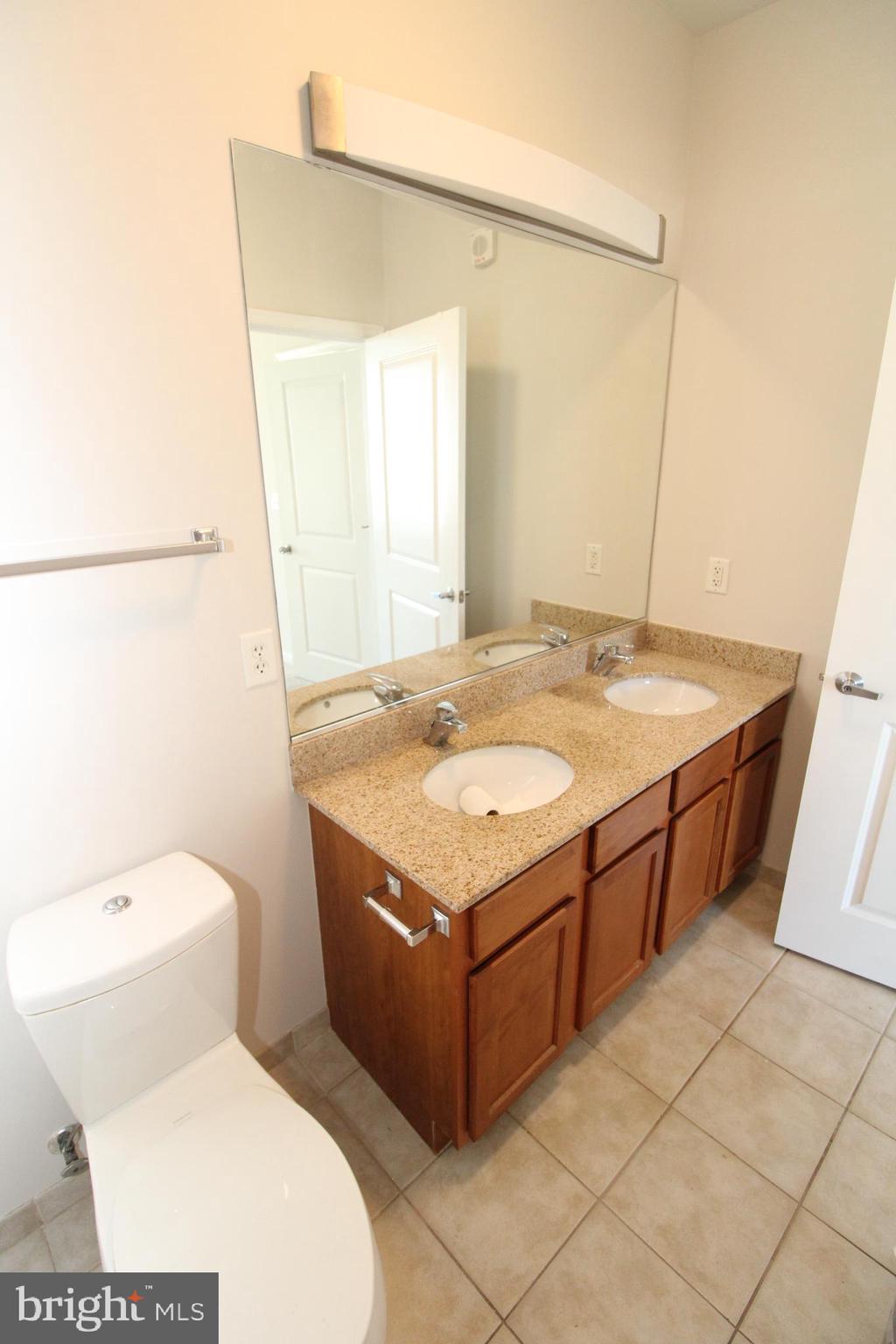 ONE INDEPENDENCE PLAZA A - Residential