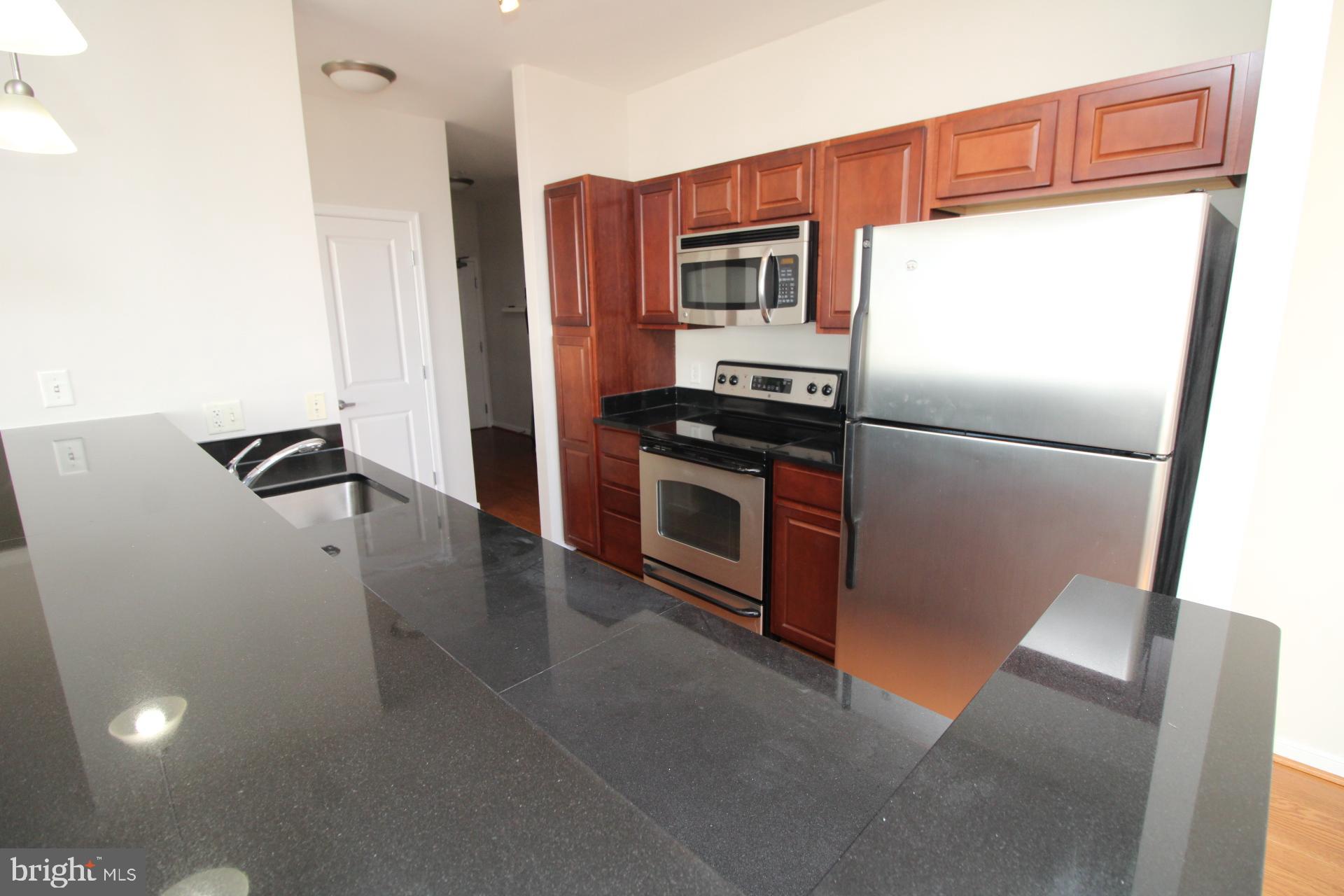 ONE INDEPENDENCE PLAZA A - Residential