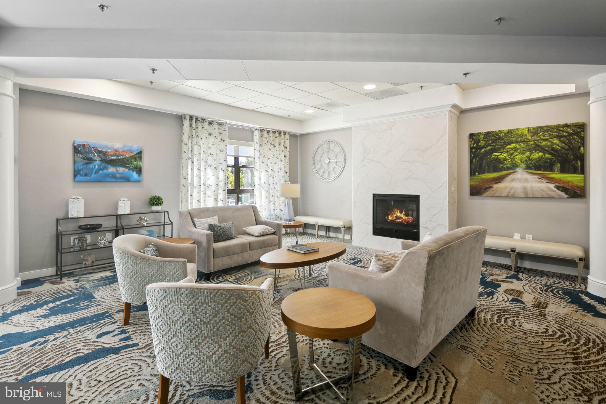 LEISURE WORLD - Residential