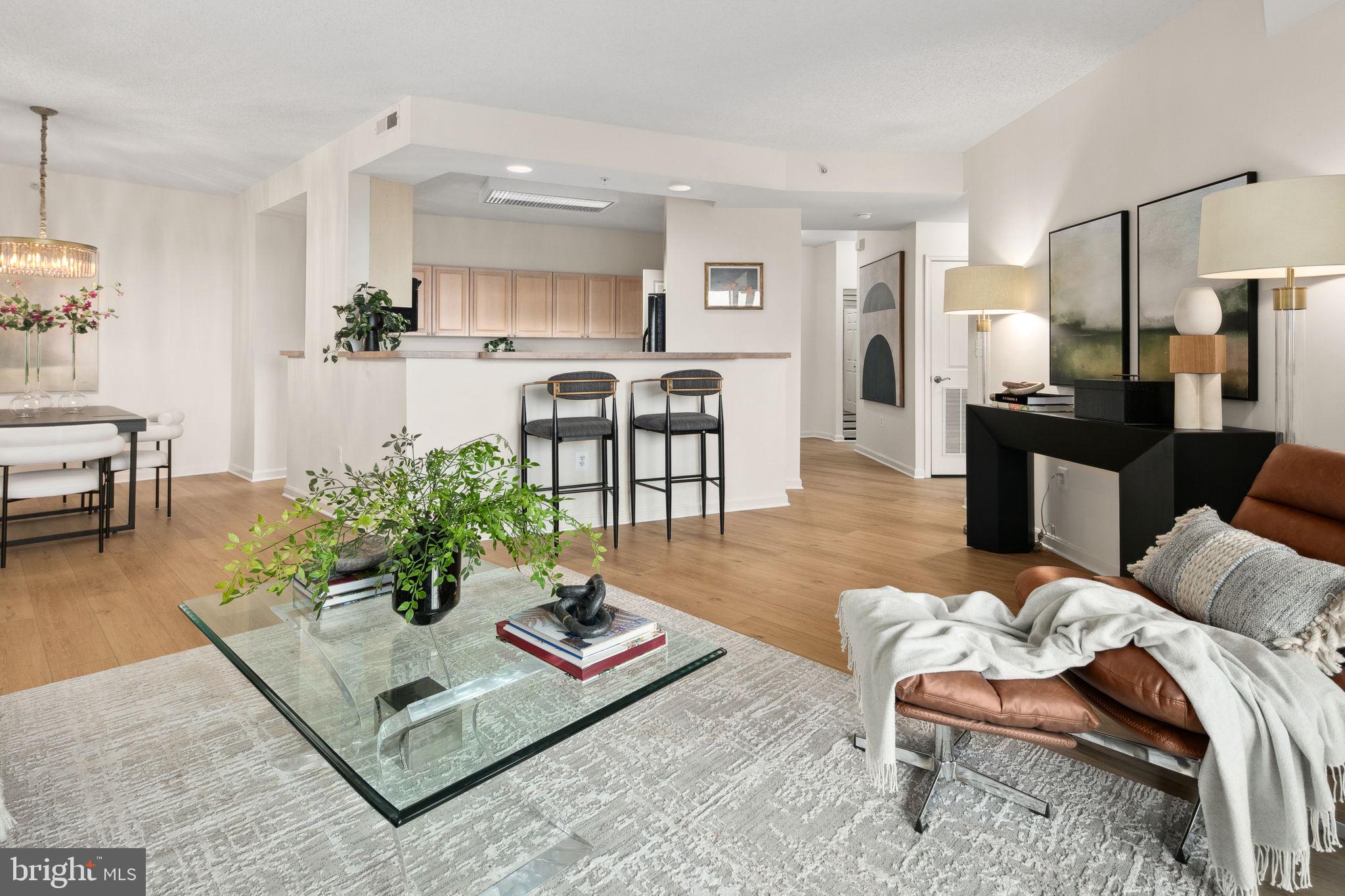 LEISURE WORLD - Residential