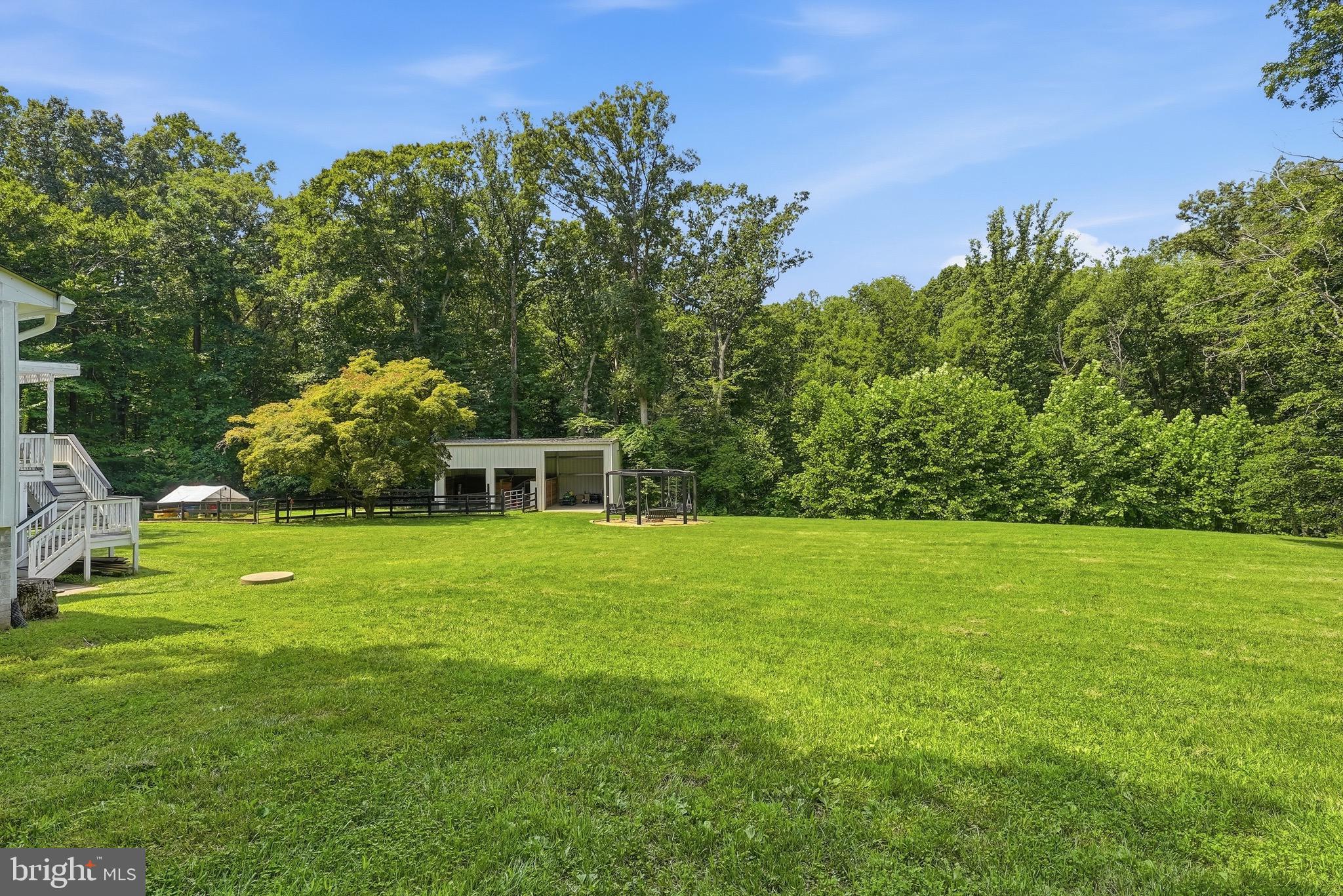 FAIRFAX STATION - Residential
