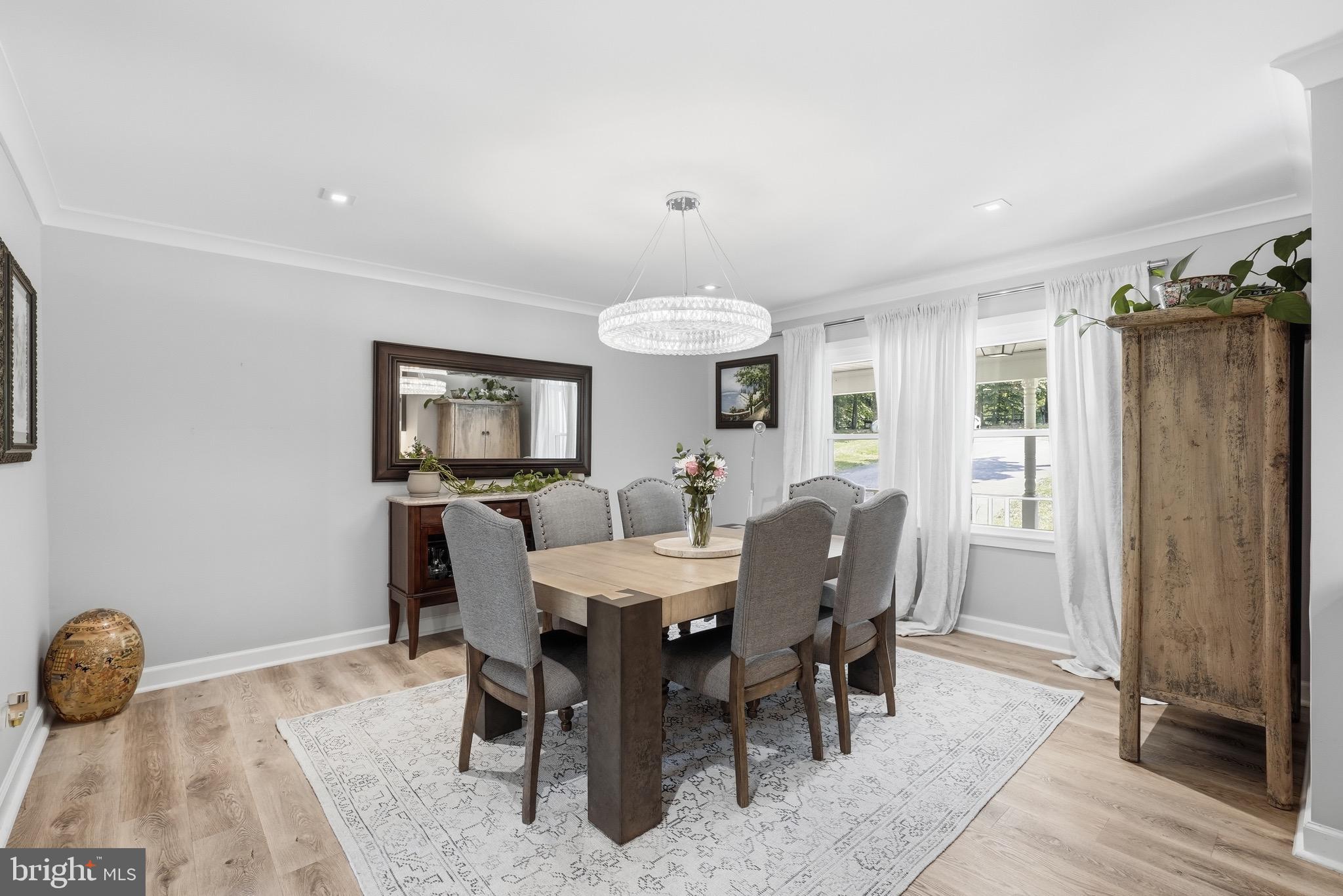 FAIRFAX STATION - Residential
