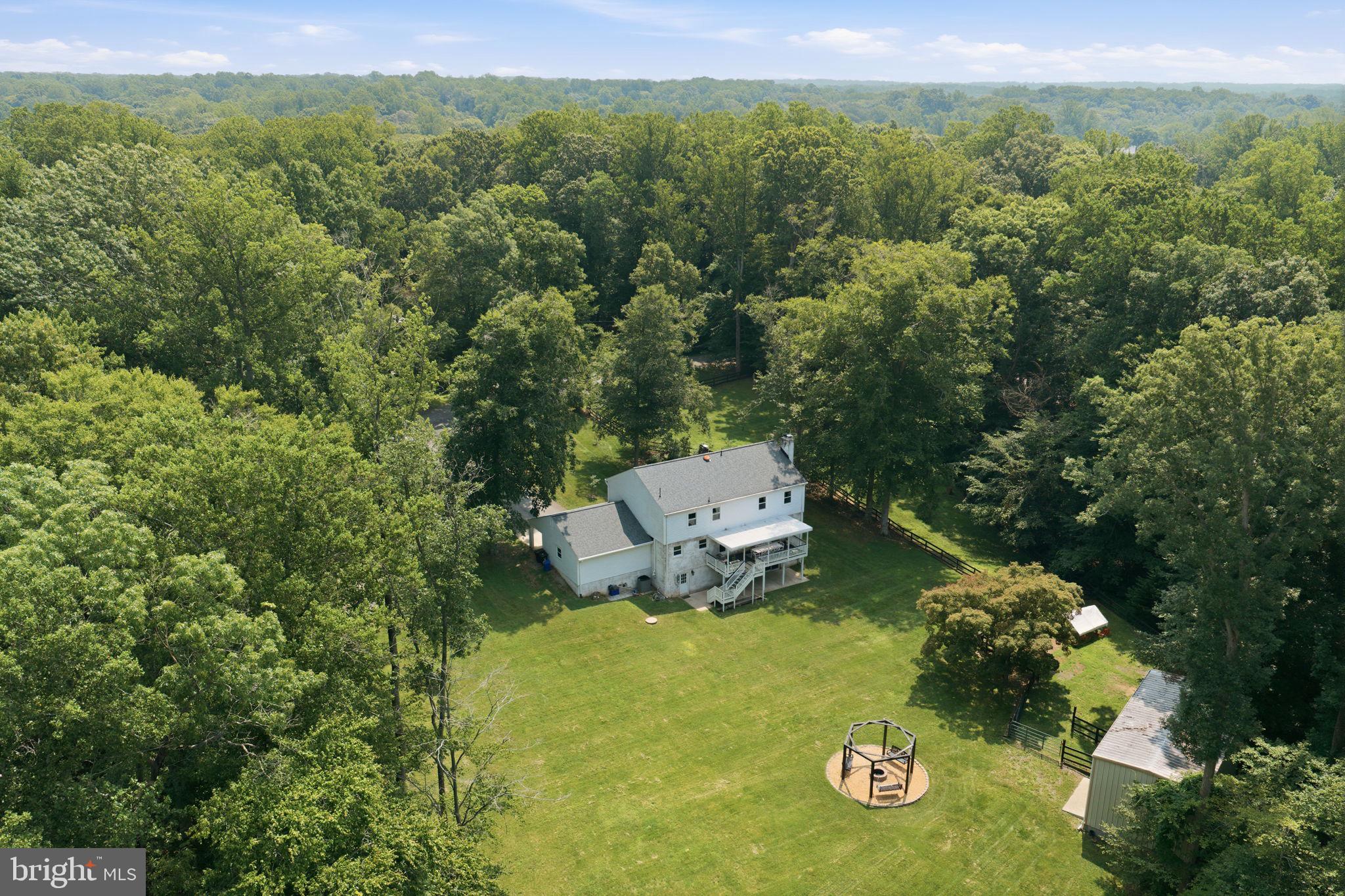 FAIRFAX STATION - Residential