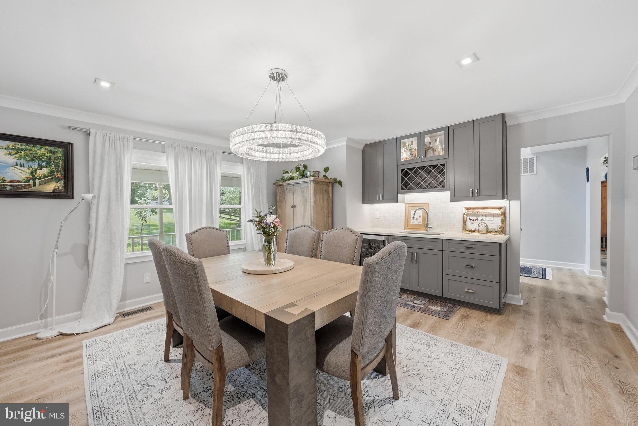 FAIRFAX STATION - Residential