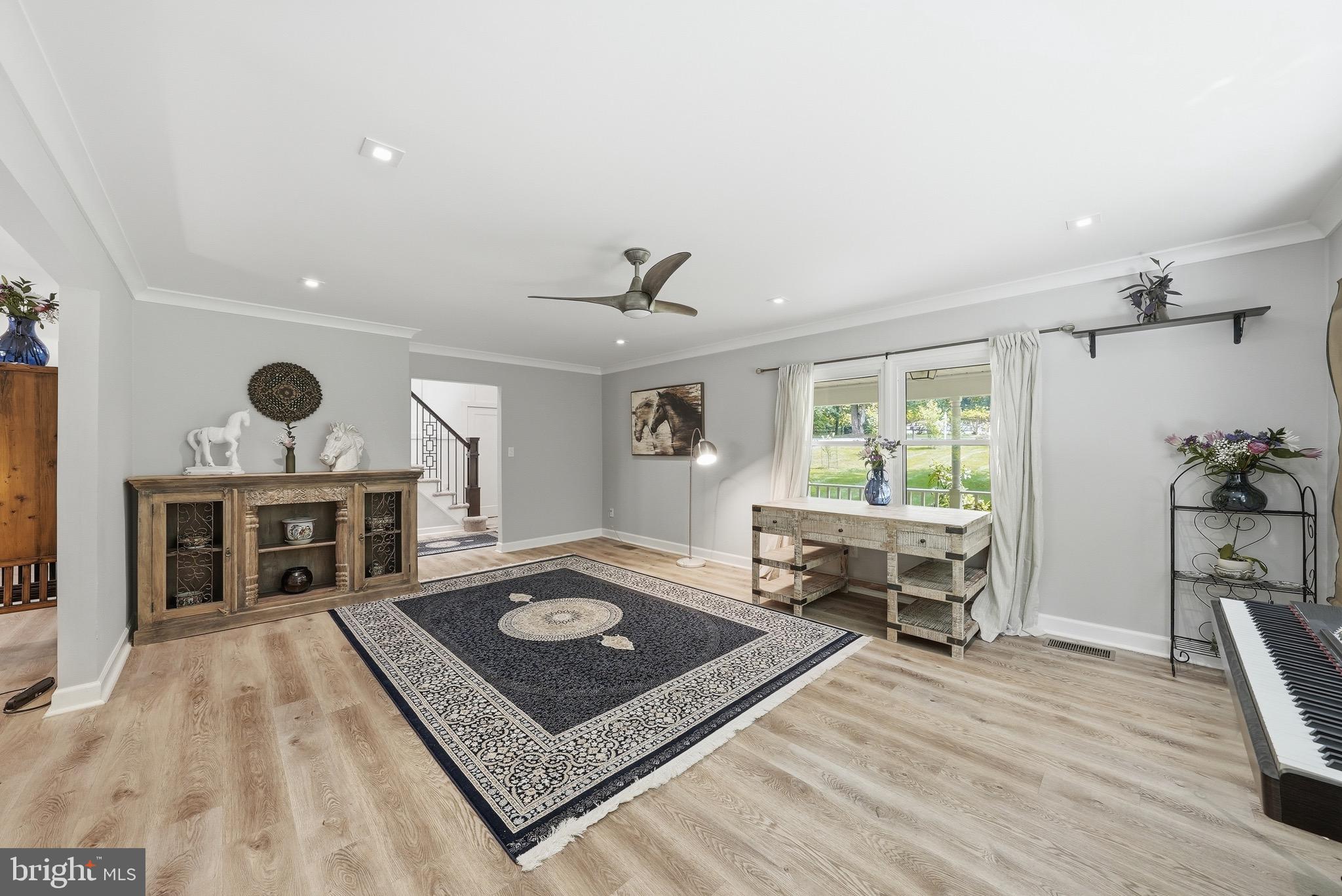 FAIRFAX STATION - Residential