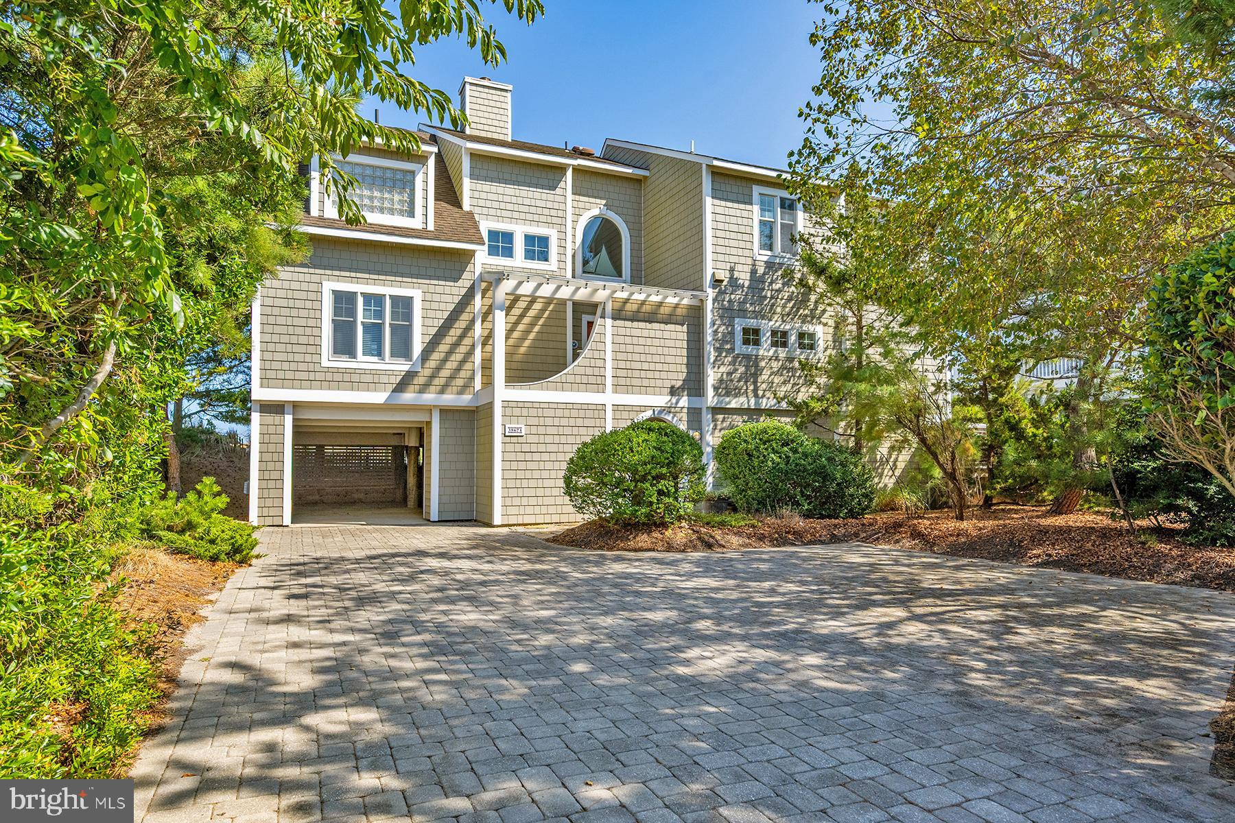 BAYBERRY DUNES - Residential