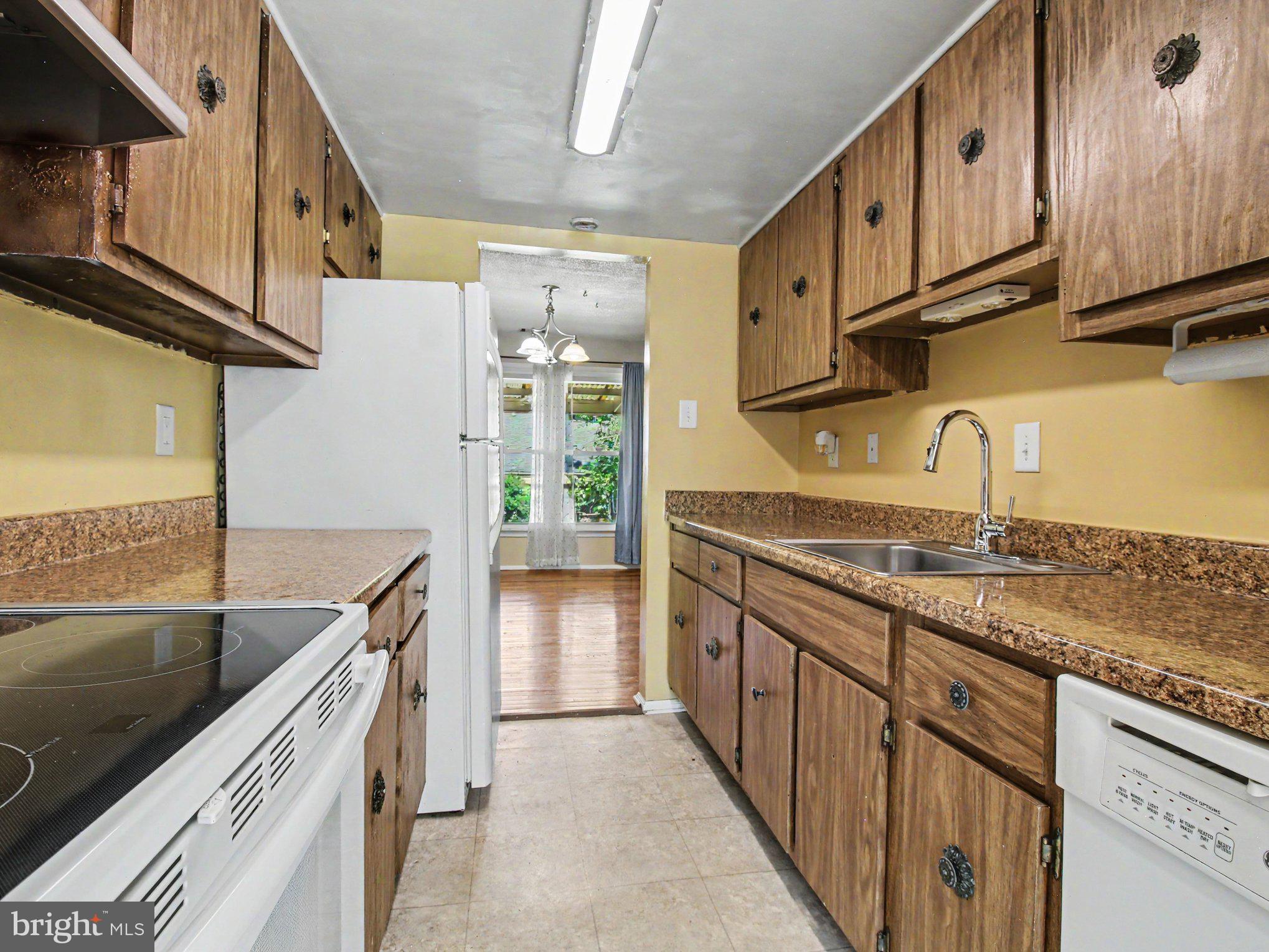 OAK RIDGE - Residential